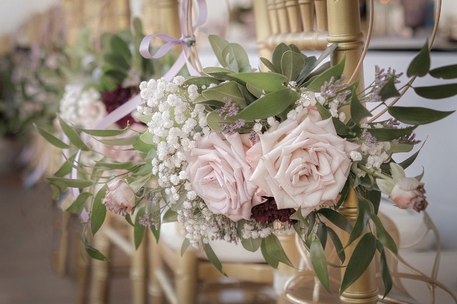 Wedding and engagement photographer based in Dubuque, Iowa capturing natural, timeless moments.