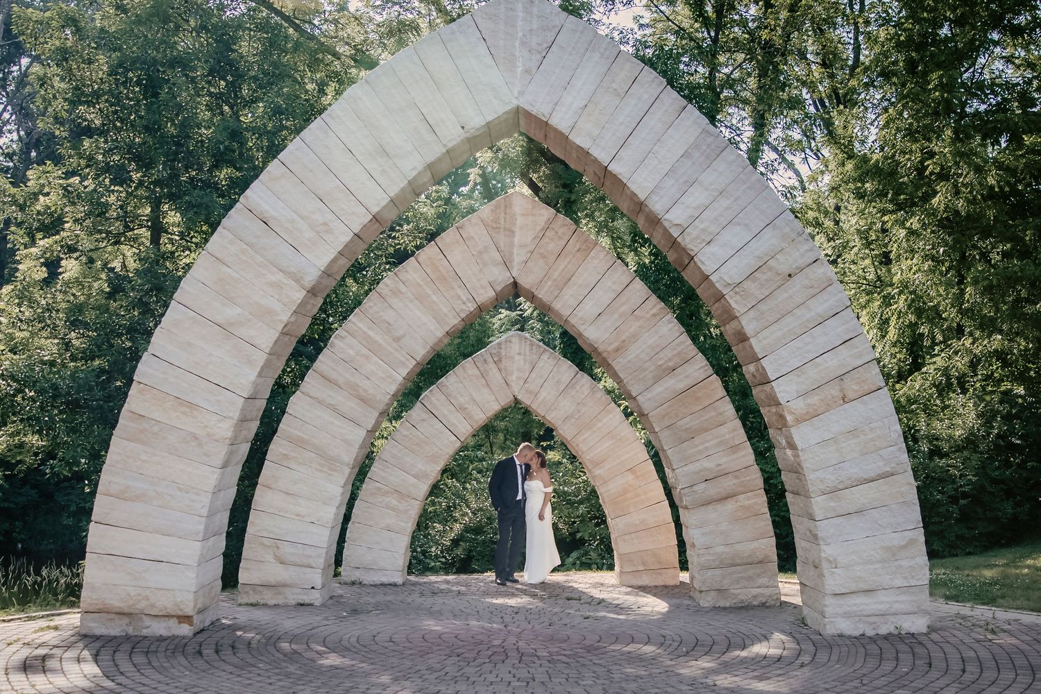 Wedding and engagement photographer based in Dubuque, Iowa capturing natural, timeless moments.