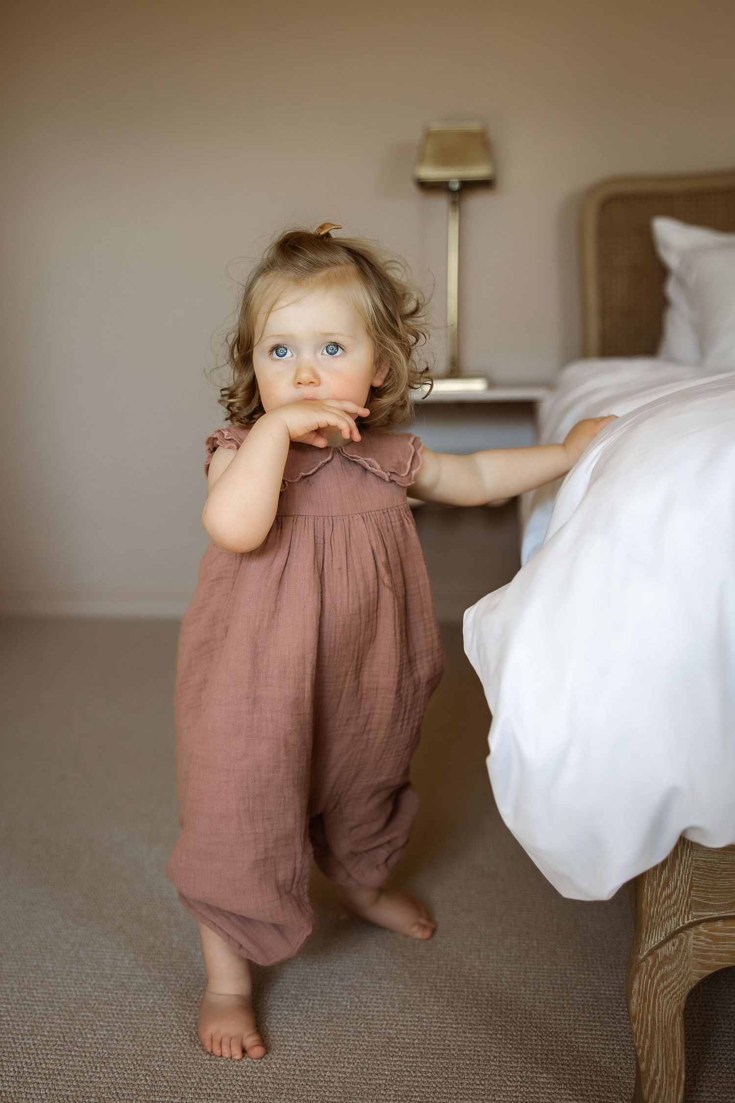 Wedding and engagement photographer based in Dubuque, Iowa capturing natural, timeless moments.
