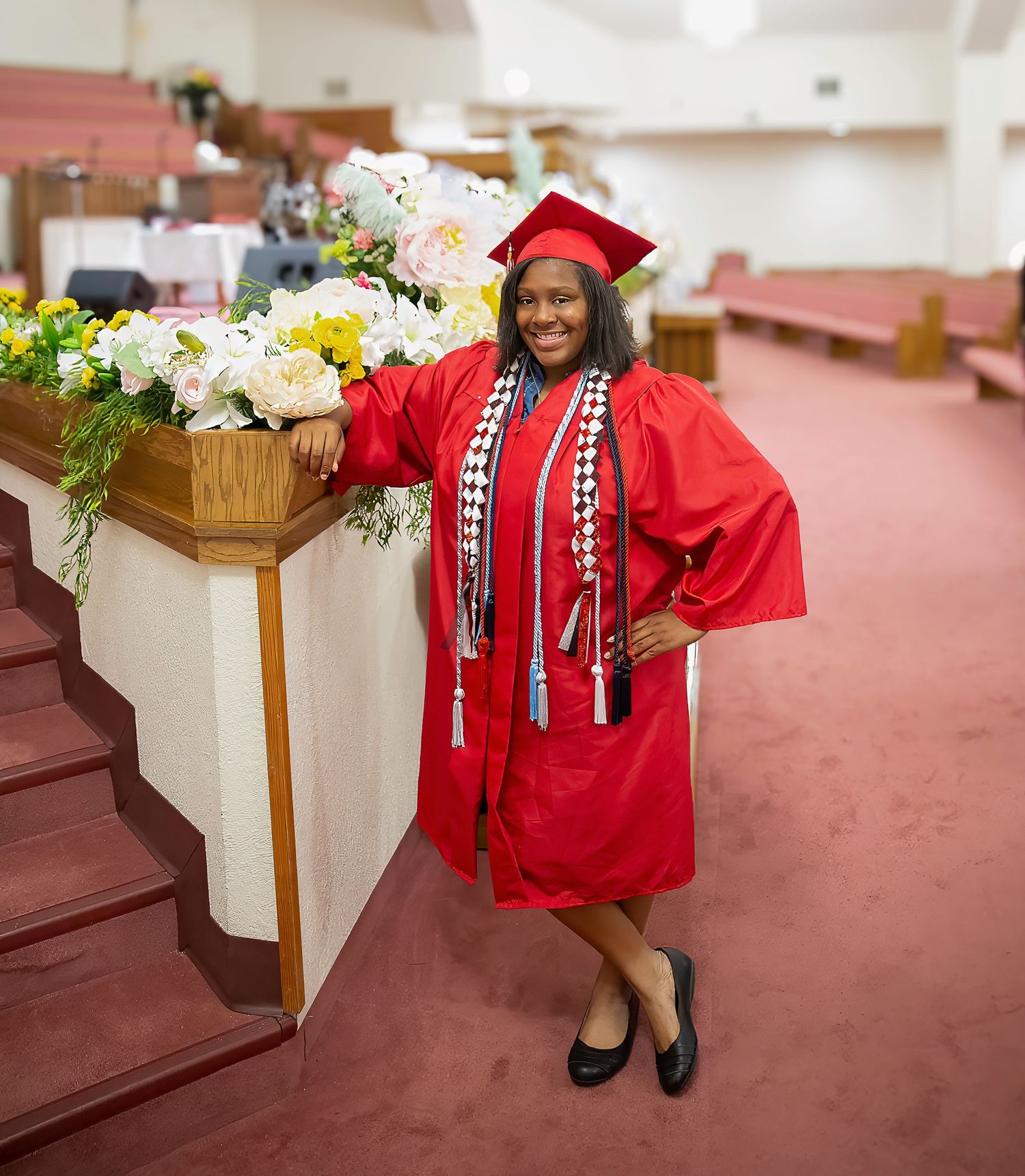 Celebrate your graduation with stunning senior portraits in Oklahoma. R&T Photography specializes in capturing this milestone.