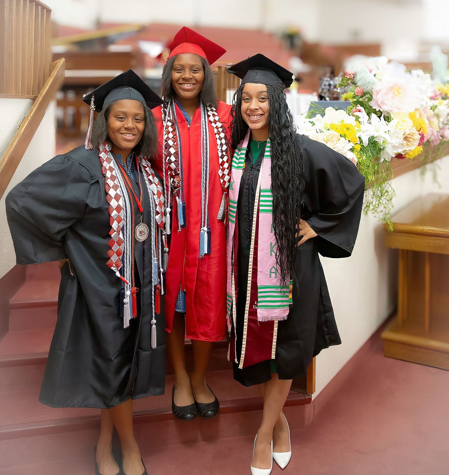 Celebrate your graduation with stunning senior portraits in Oklahoma. R&T Photography specializes in capturing this milestone.