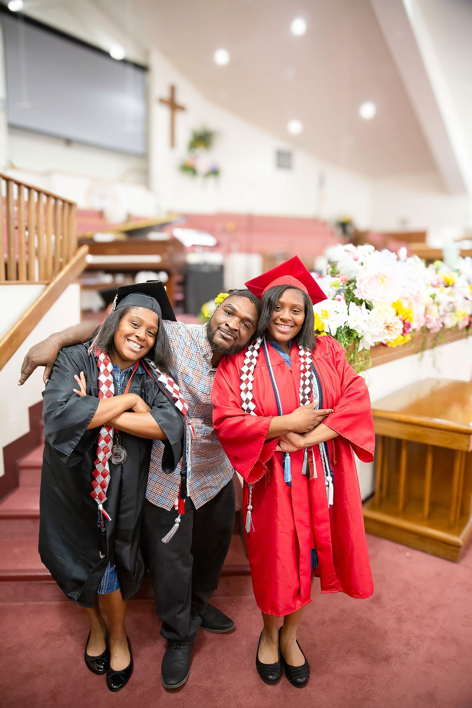 Celebrate your graduation with stunning senior portraits in Oklahoma. R&T Photography specializes in capturing this milestone.