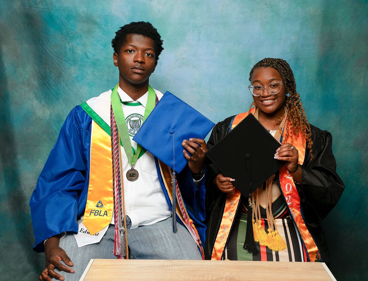 Celebrate your graduation with stunning senior portraits in Oklahoma. R&T Photography specializes in capturing this milestone.