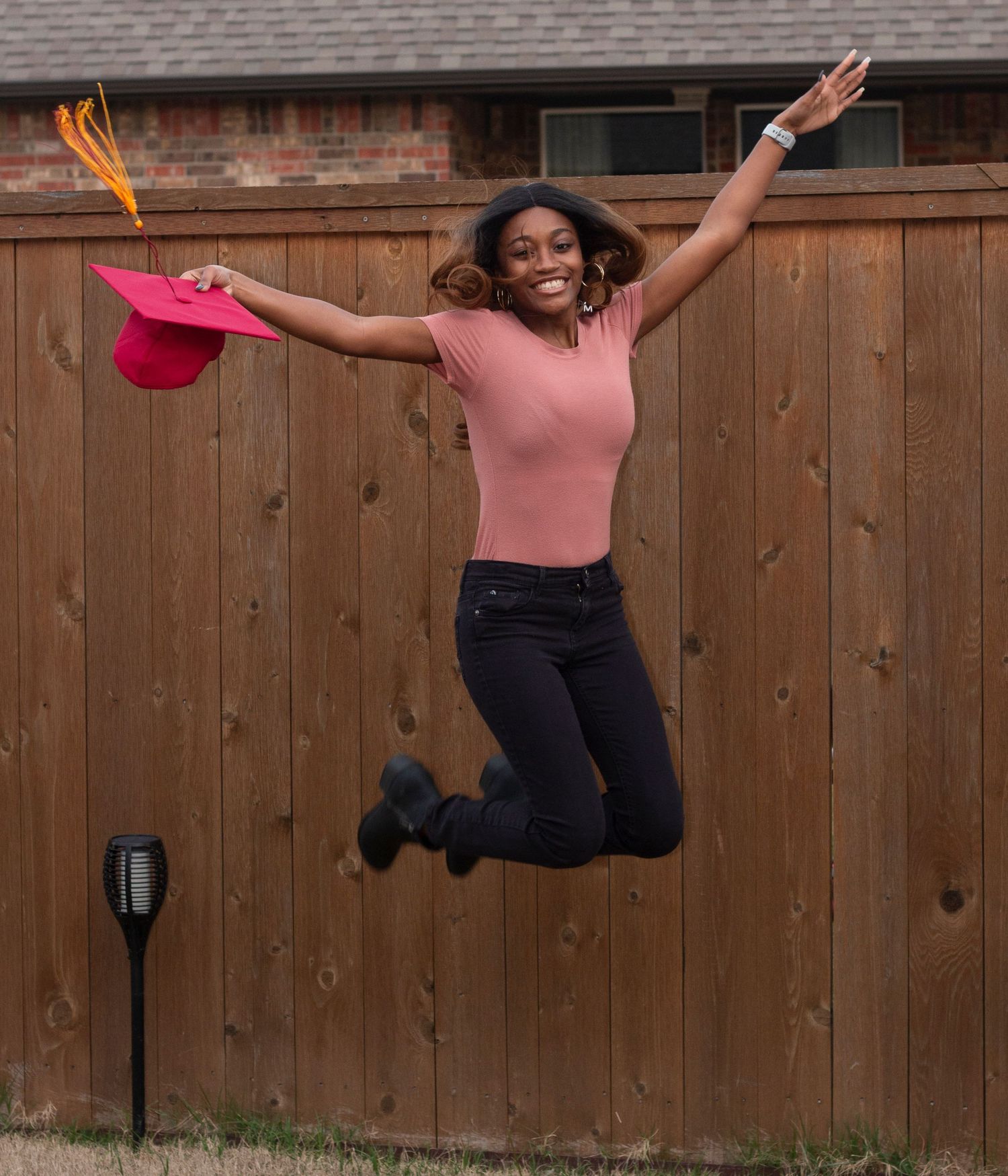 Celebrate your graduation with stunning senior portraits in Oklahoma. R&T Photography specializes in capturing this milestone.