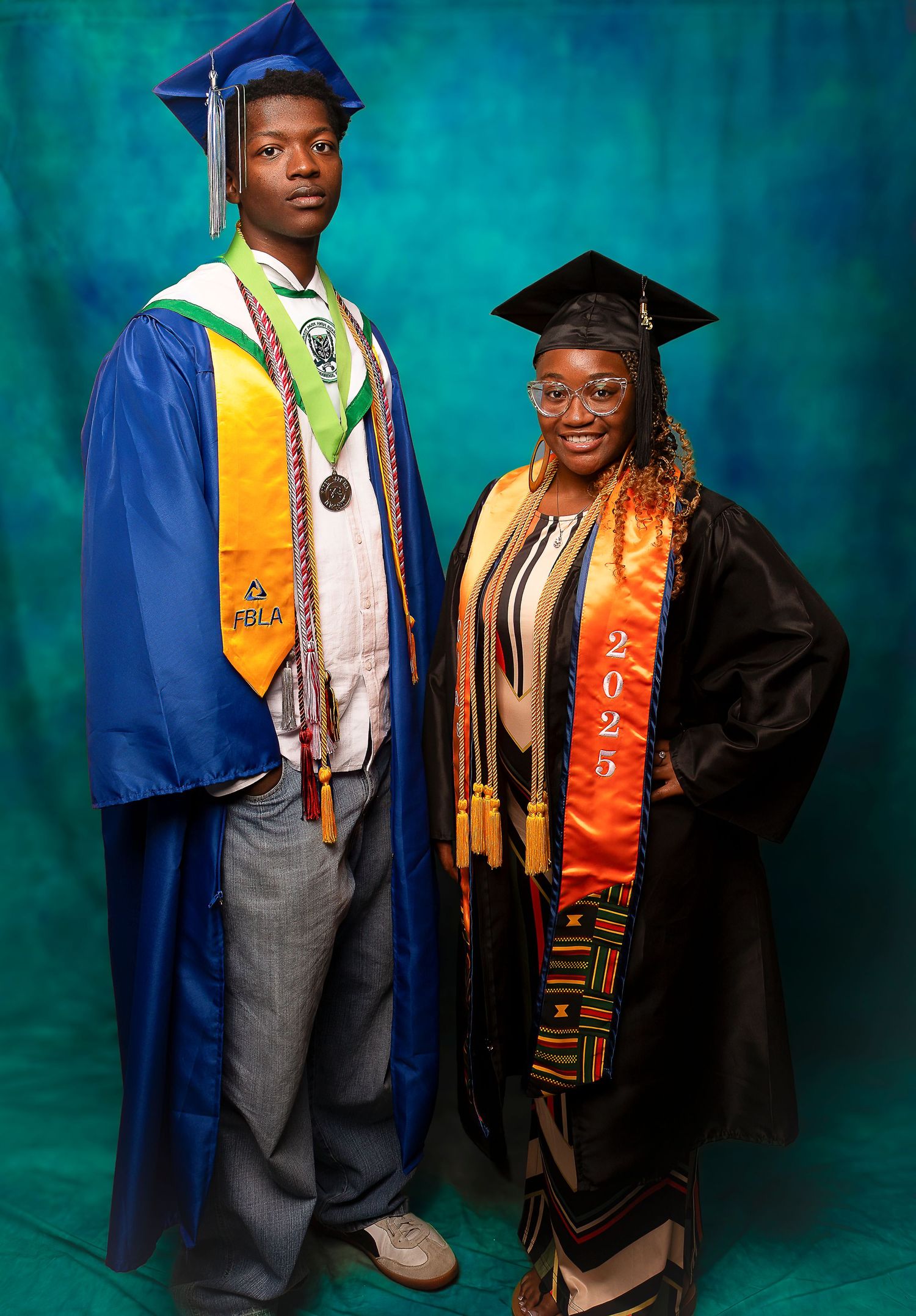 Celebrate your graduation with stunning senior portraits in Oklahoma. R&T Photography specializes in capturing this milestone.