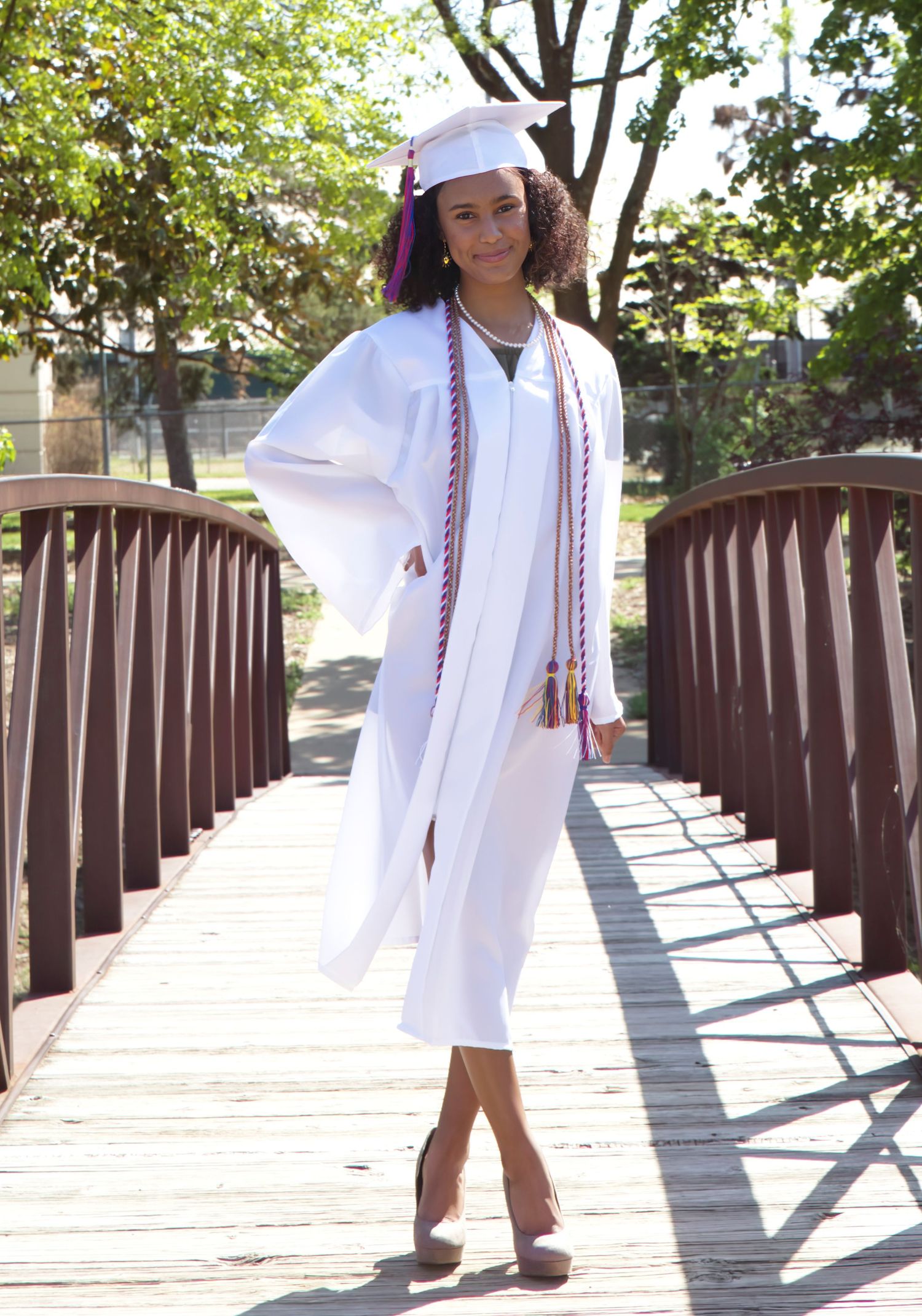 Celebrate your graduation with stunning senior portraits in Oklahoma. R&T Photography specializes in capturing this milestone.