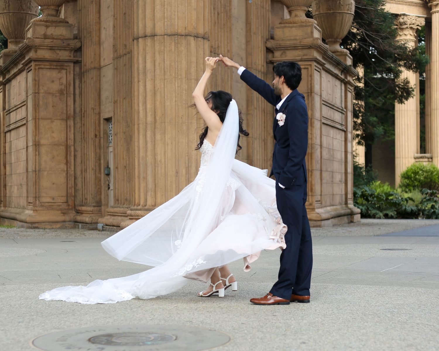 Bride and groom dancing at the Palace of Fine Arts | Nuvue Visuals cinematic wedding photography in San Francisco