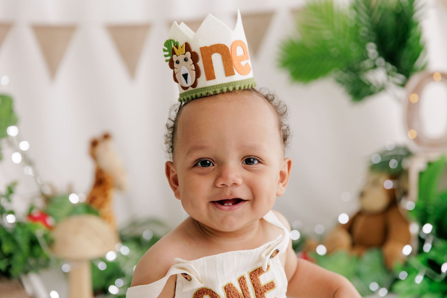 Cake Smash Photoshoot Cannock, Staffordshire, West Midlands, Birmingham