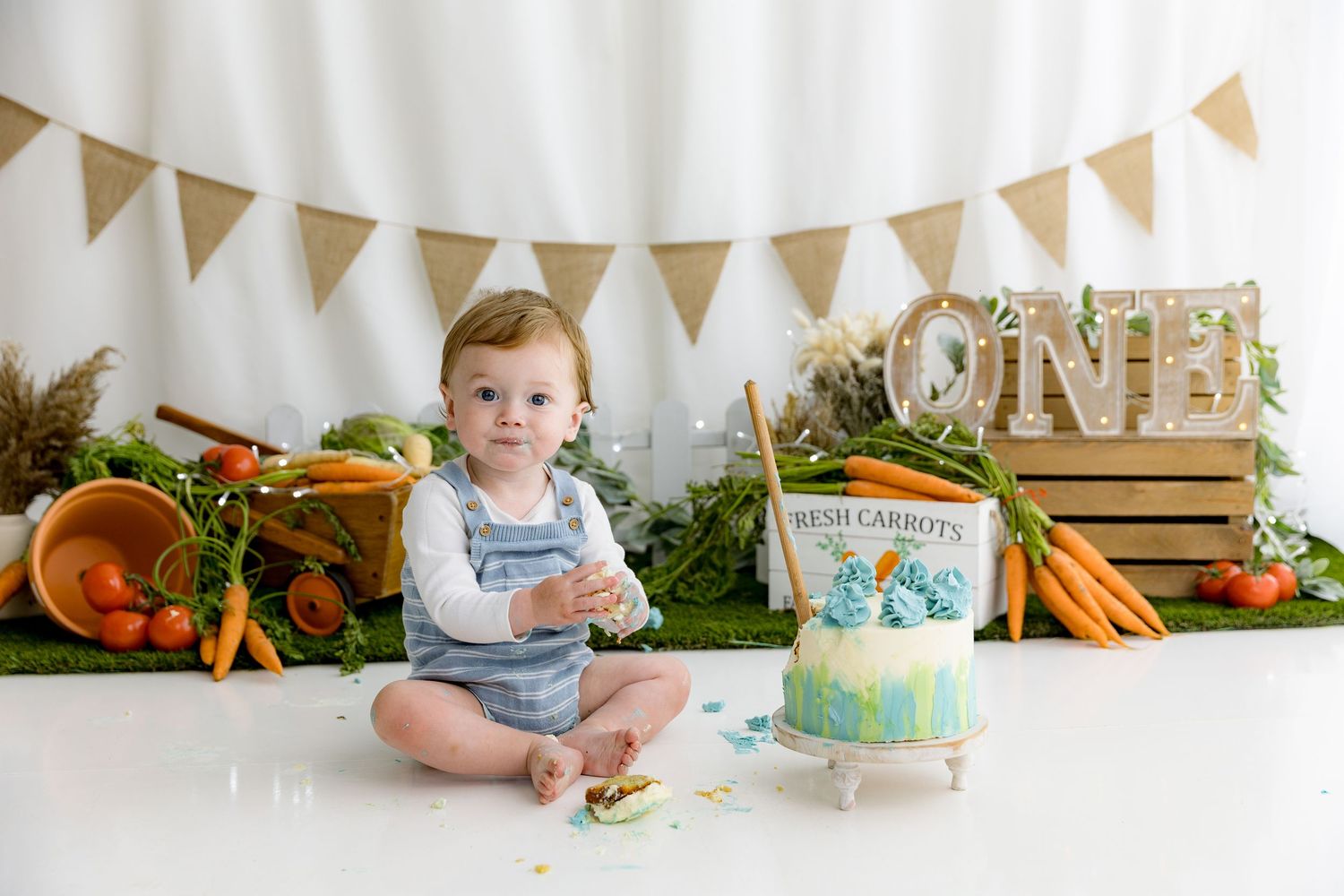 Cake Smash Photoshoot Cannock, Staffordshire, West Midlands, Birmingham