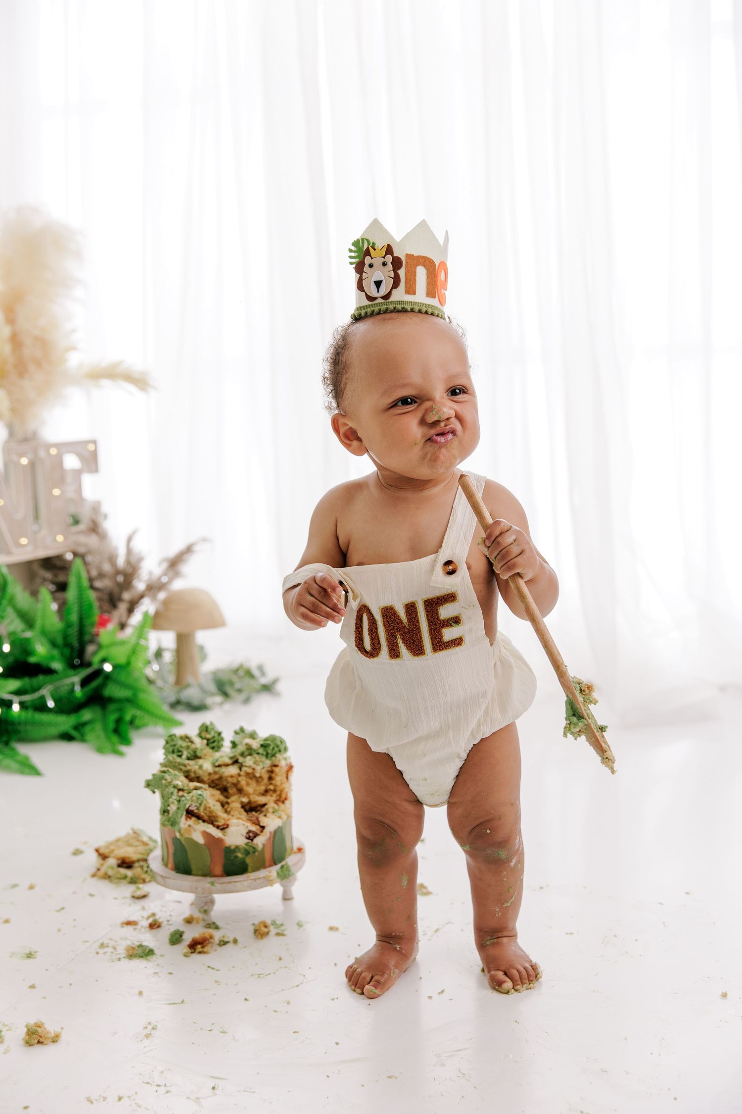Cake Smash Photoshoot Cannock, Staffordshire, West Midlands, Birmingham