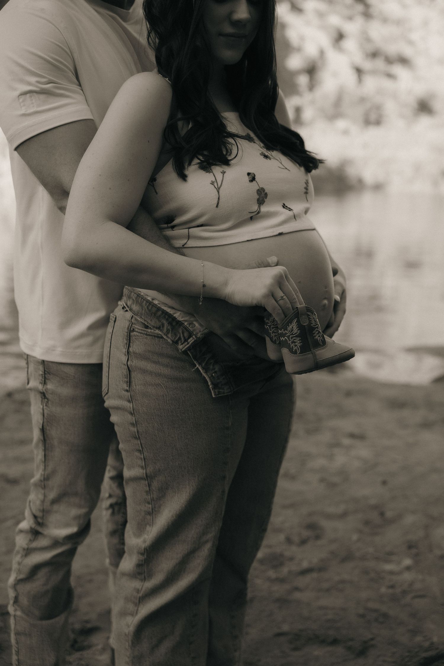 Couples / small family maternity session at the Salt River!