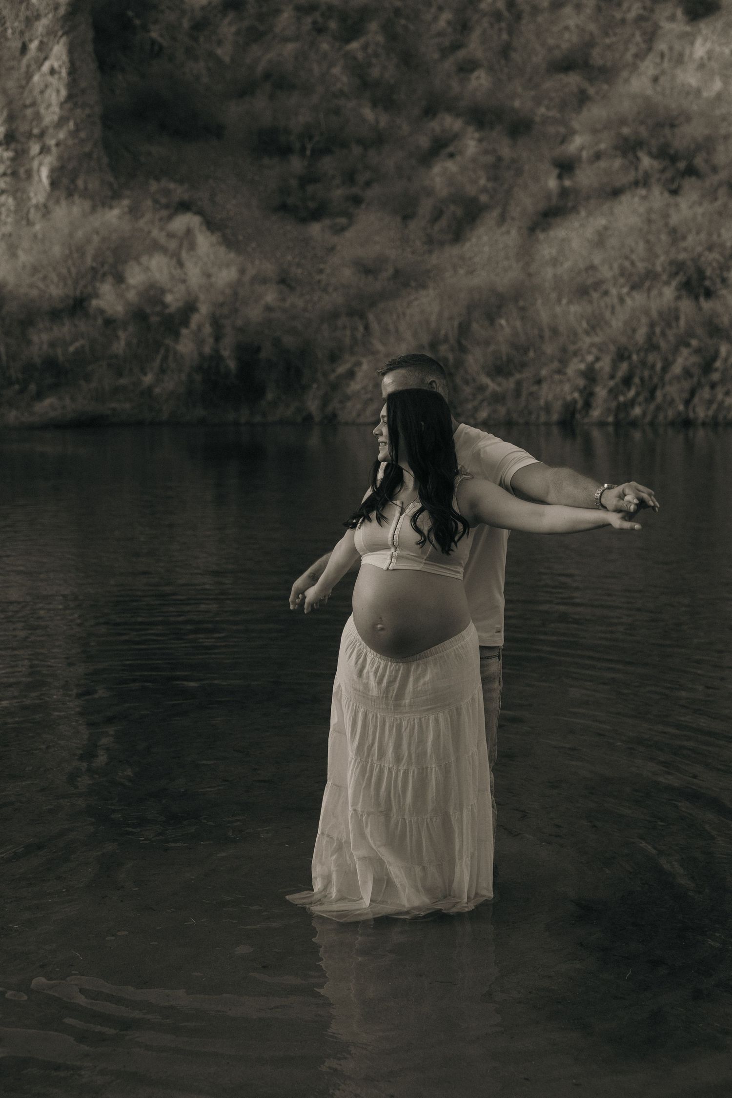 Couples / small family maternity session at the Salt River!