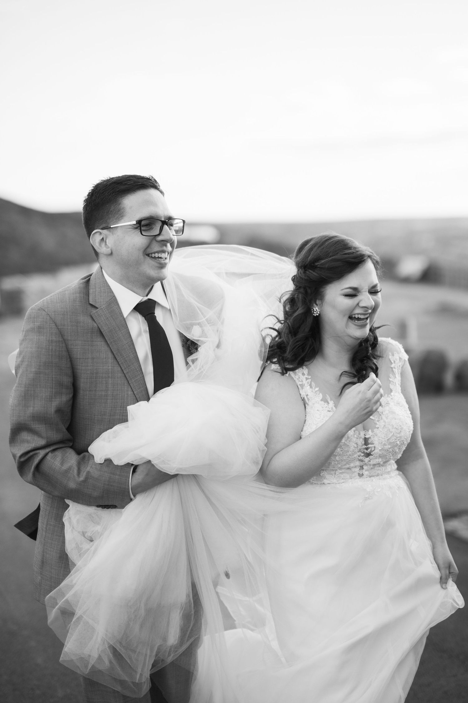 Wedding couple in Signal Hill, Newfoundland