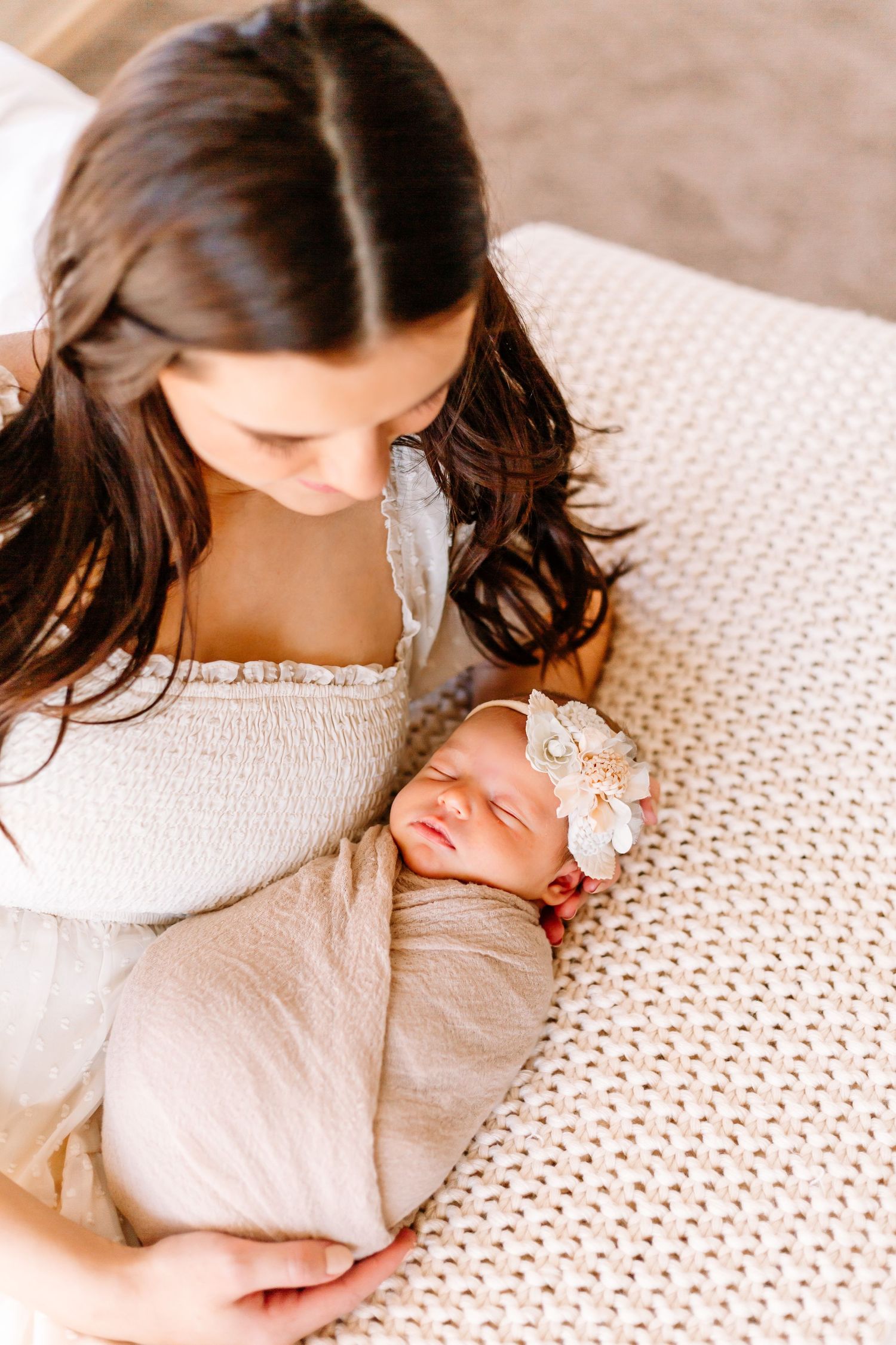 Newborn, light and airy, family photos