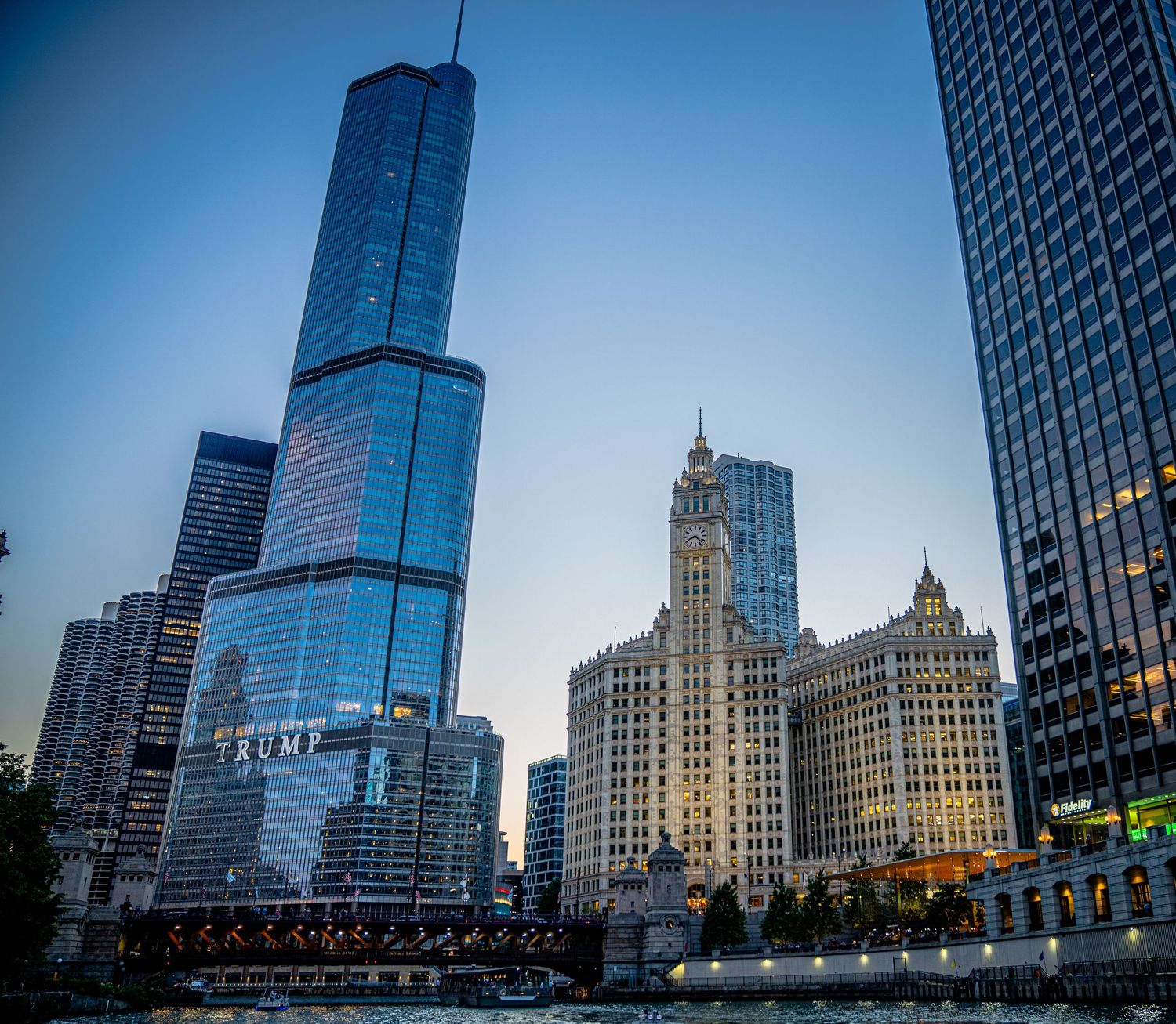 Wide angle view of Chicago's riverfront architecture and modern glass buildings.