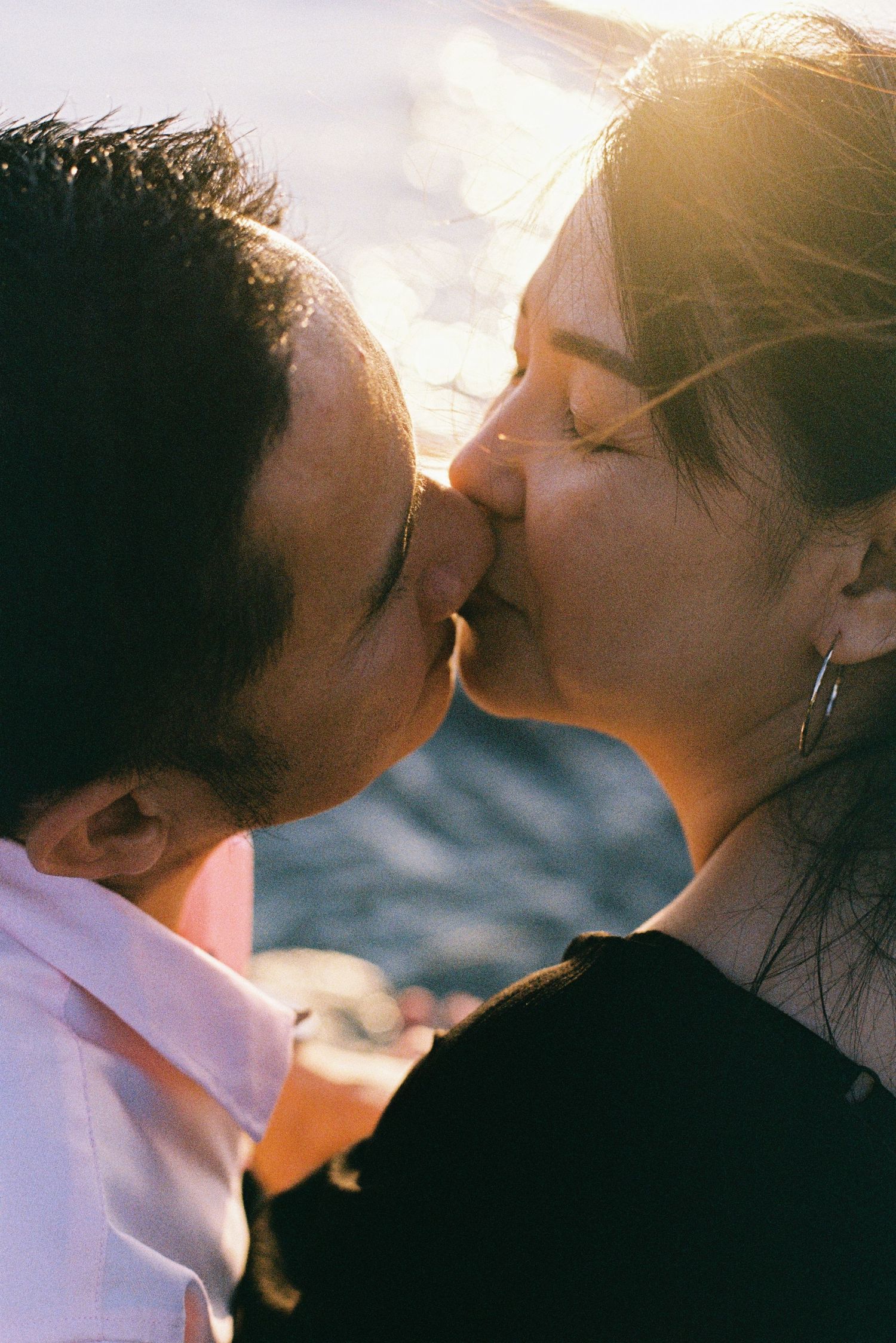Couple shoot by HoidianNg Photography