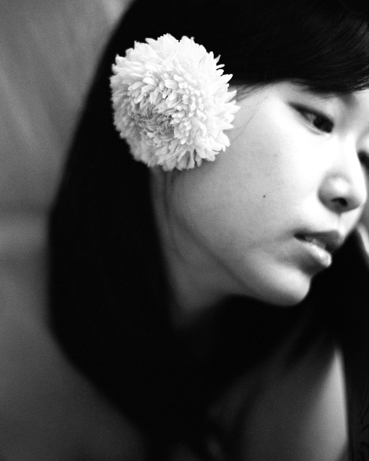 Female solo portrait by HoidianNg Photography