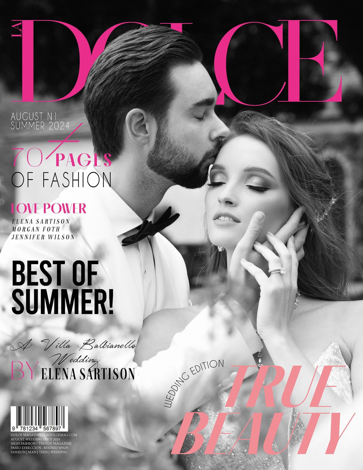 Dolce Magazine wedding edition cover featuring couple at Villa Baldassella photographed by Elena Sartison.