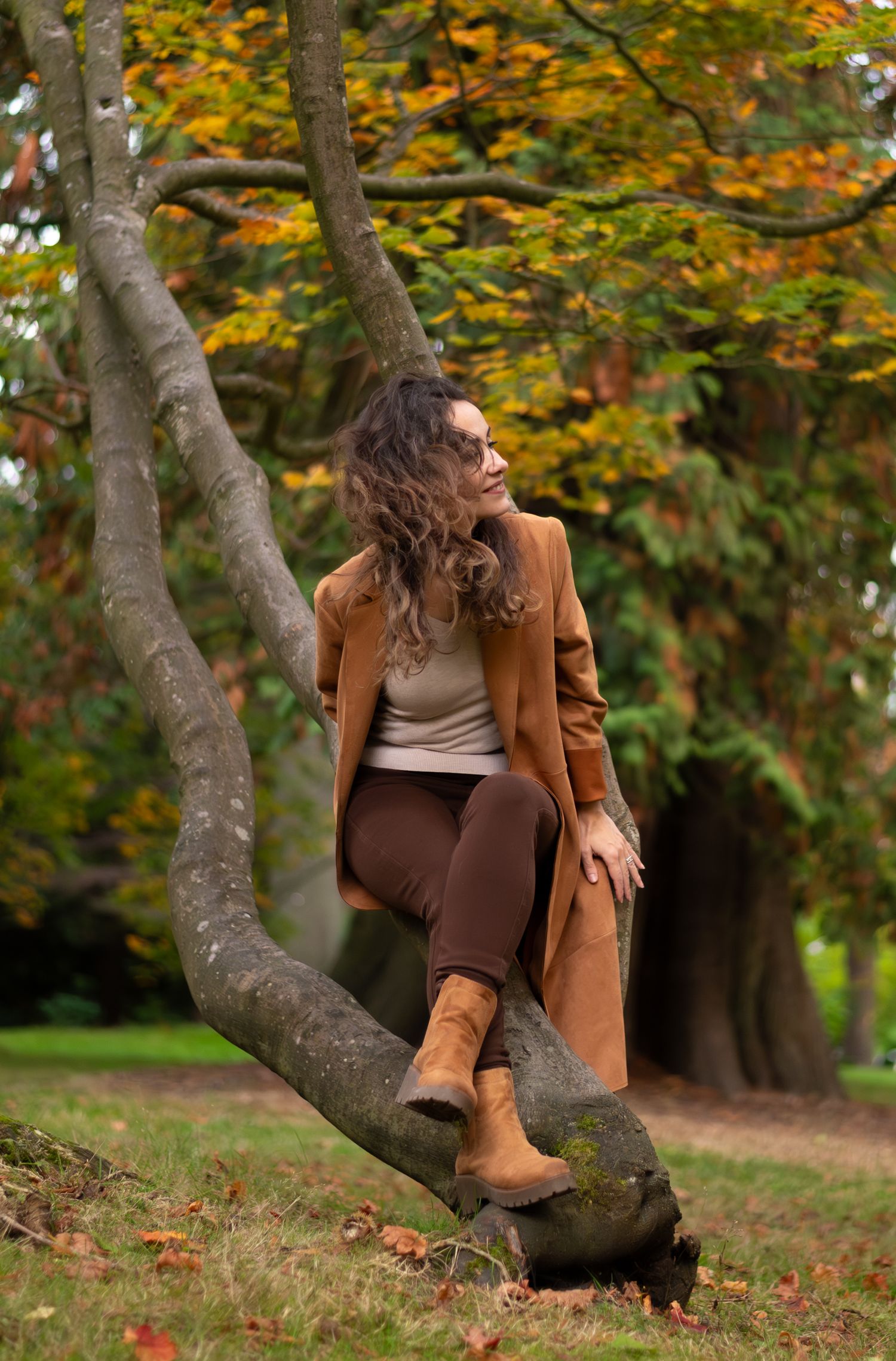 woman posing candid