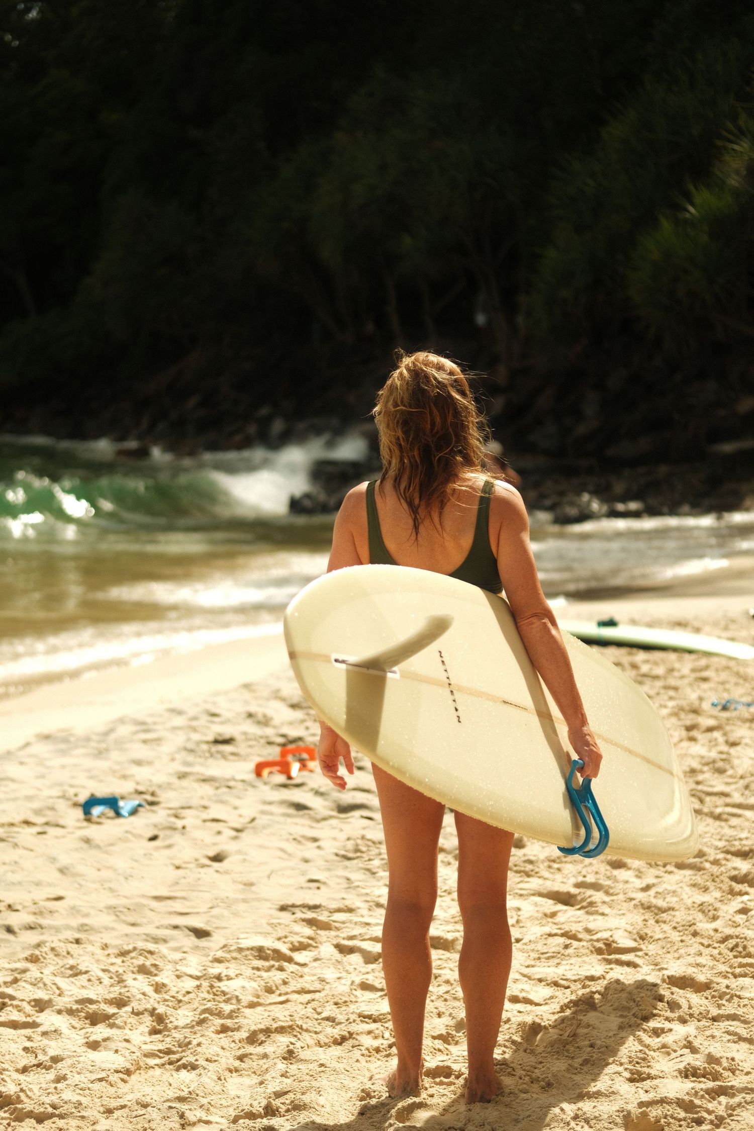 natural, ocean, styles model, portrait, retro, cinematic tones, light and shadow, aesthetic vibes, adventure photography, surfing, surfboard
