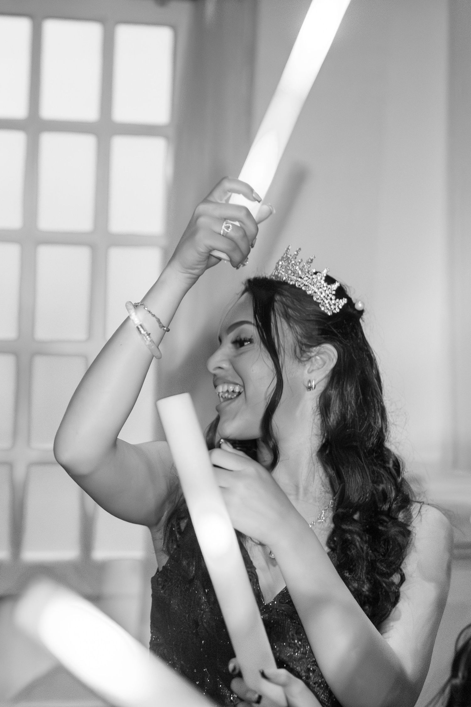 event photographer Montreal, Laval, rive sud, Sweet 16, family portraits, candid moments, party photos, Latin events, corporate events photo