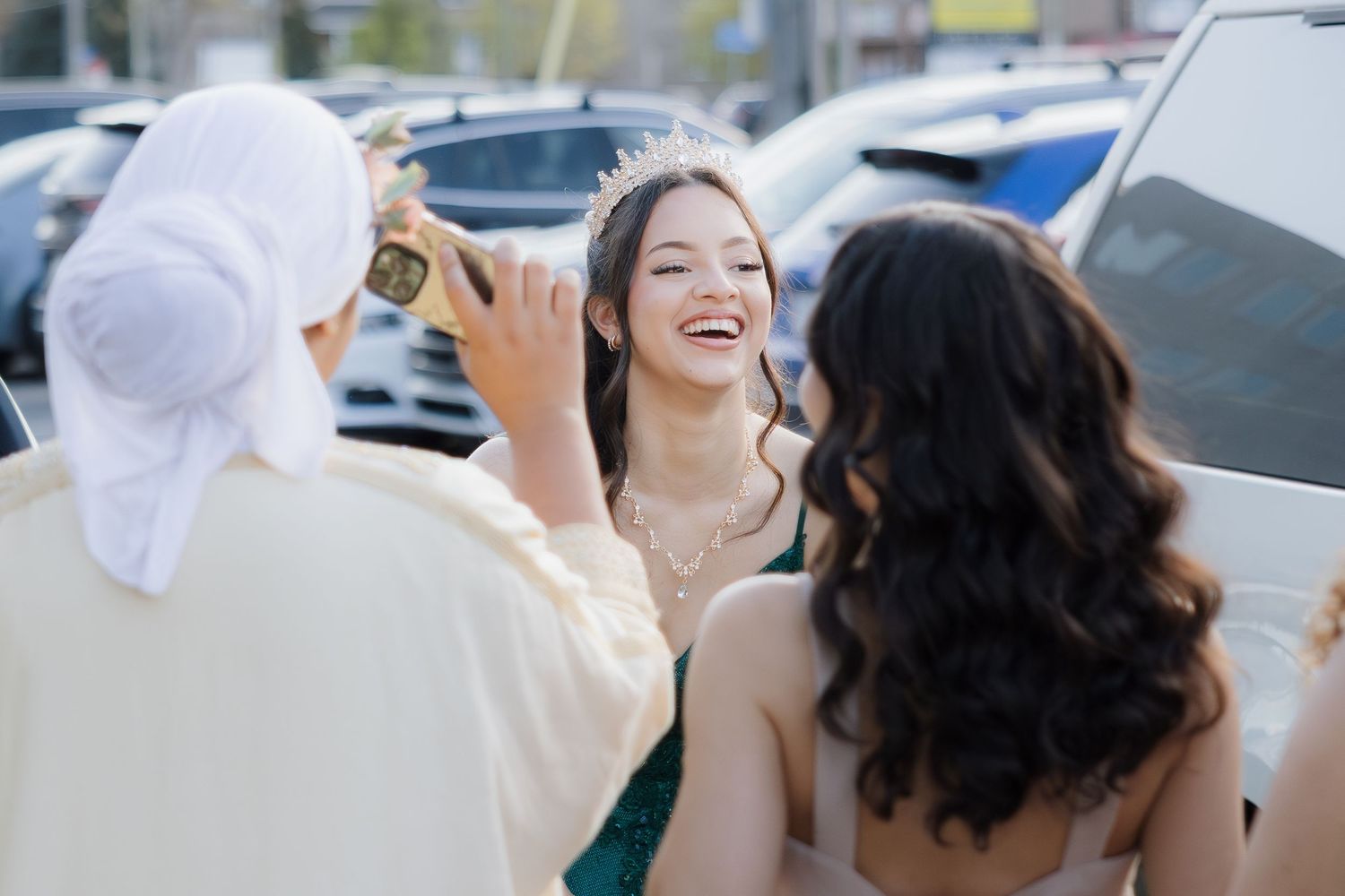event photographer Montreal, Laval, rive sud, Sweet 16, family portraits, candid moments, party photos, Latin events, corporate events photo