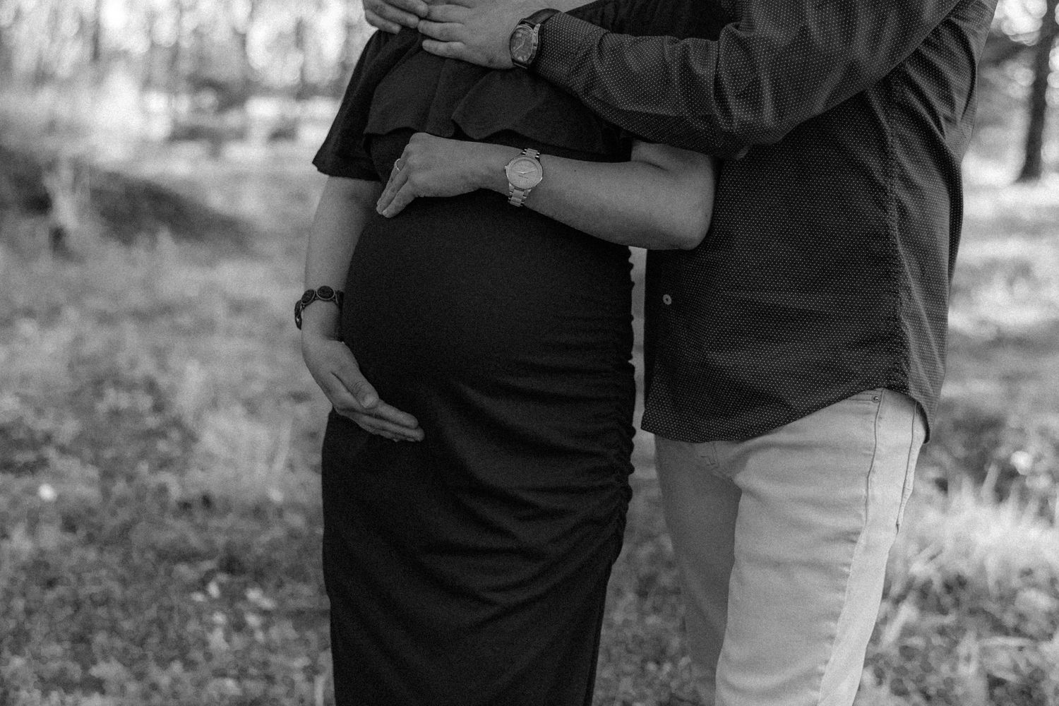 SPRING MATERNITY PHOTO PHOTOSHOOT ST JAMES PARK
