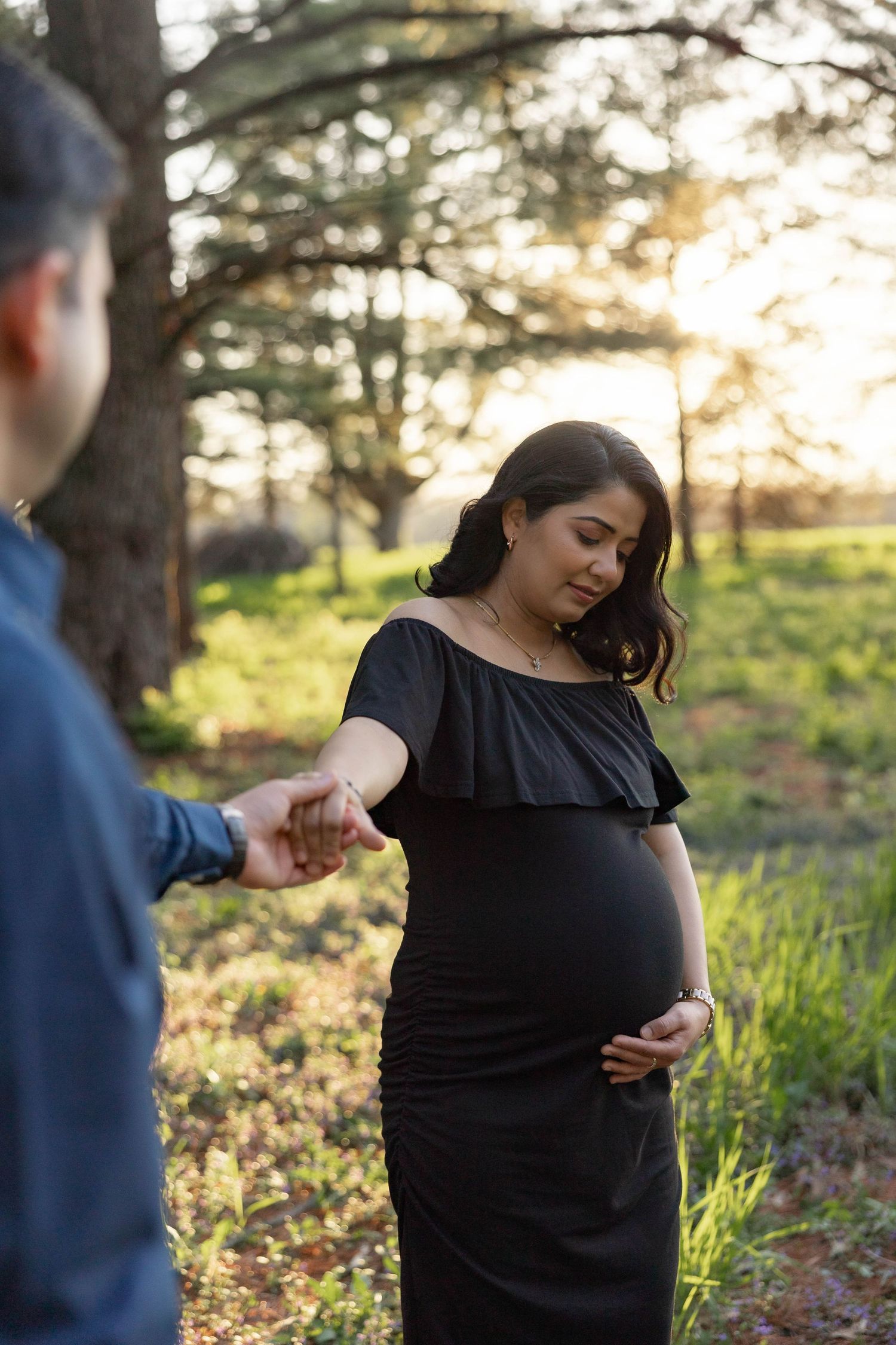 SPRING MATERNITY PHOTO PHOTOSHOOT ST JAMES PARK