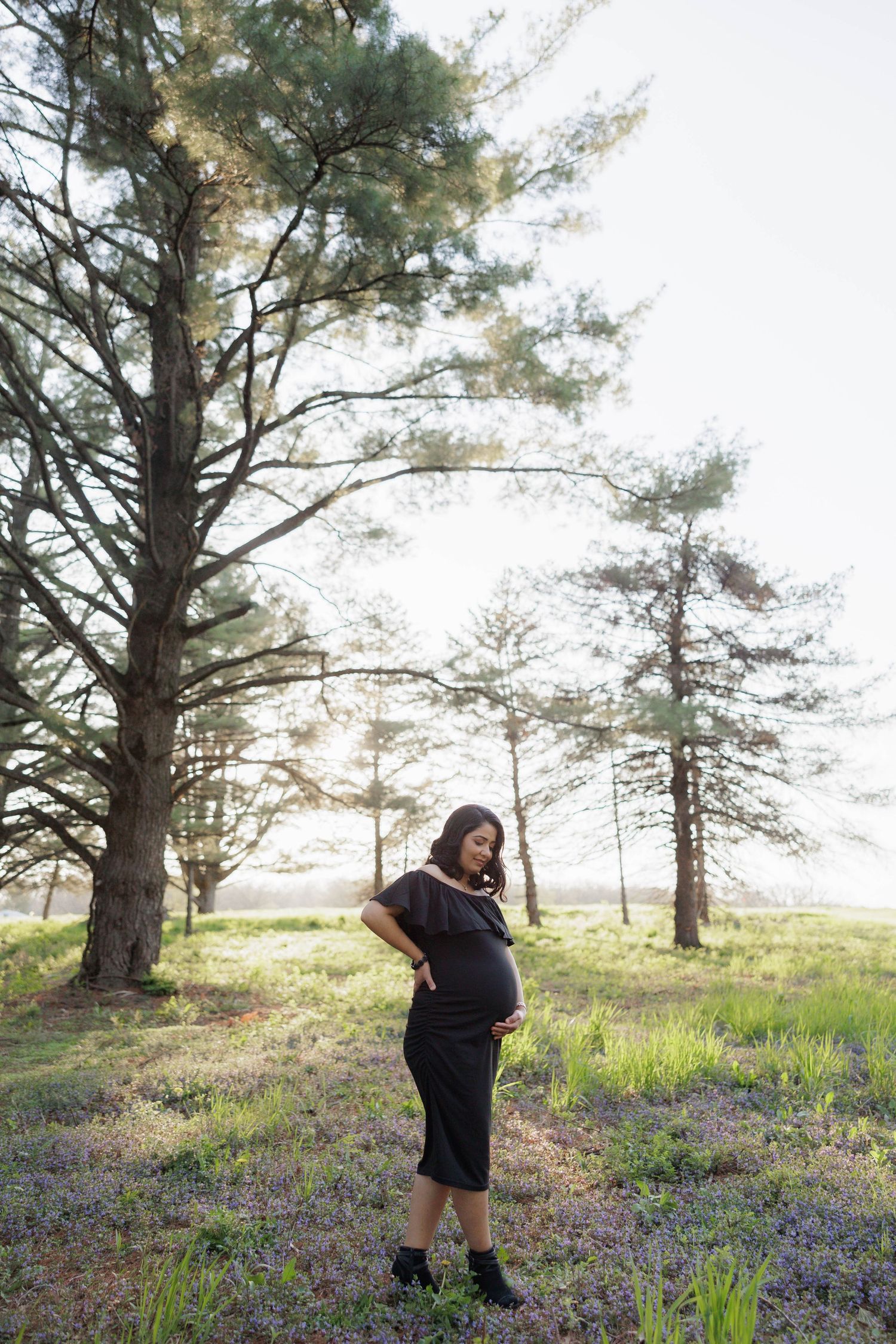 SPRING MATERNITY PHOTO PHOTOSHOOT ST JAMES PARK