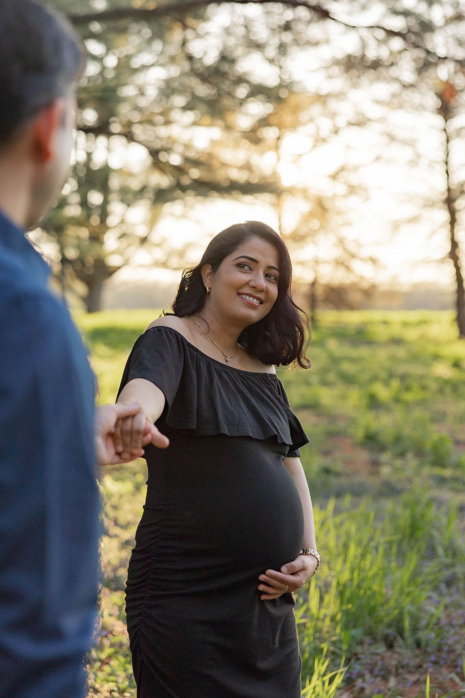 SPRING MATERNITY PHOTO PHOTOSHOOT ST JAMES PARK