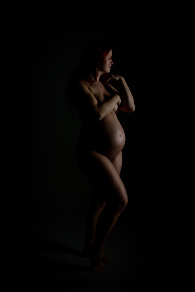 Zwangerschapsfotografie Zeewolde full body silhouet