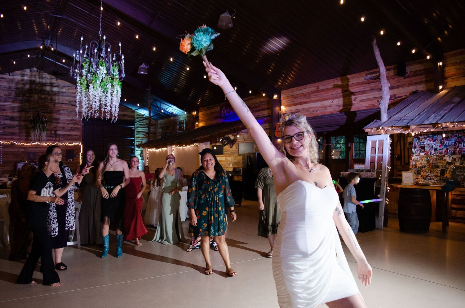 Fun, candid reception photos