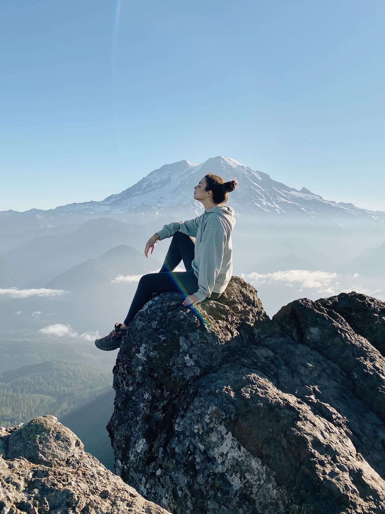 Mount Rainier High Rock at sunrise in Washington