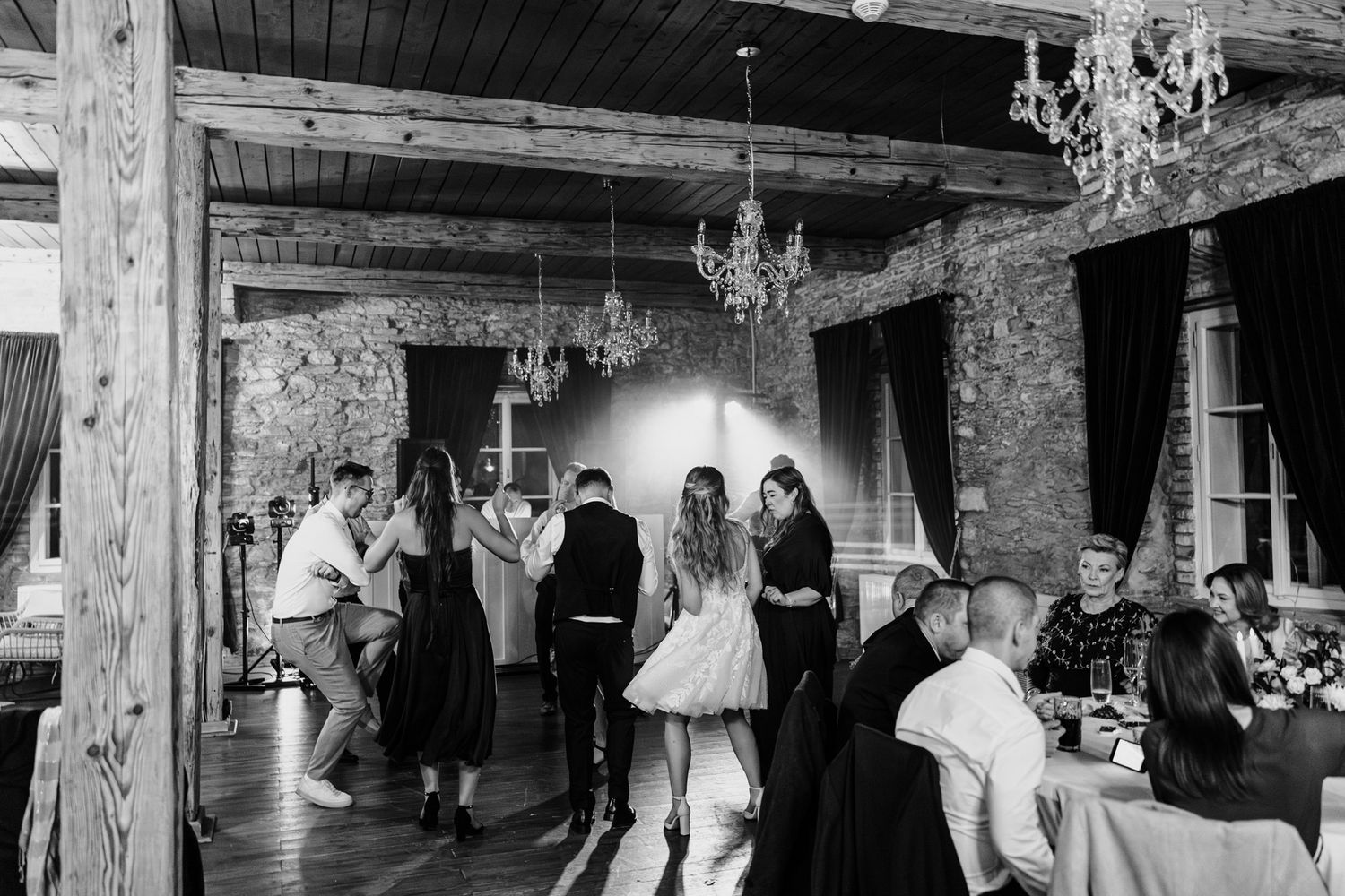 Svatební party na Villa Dom Carli.
