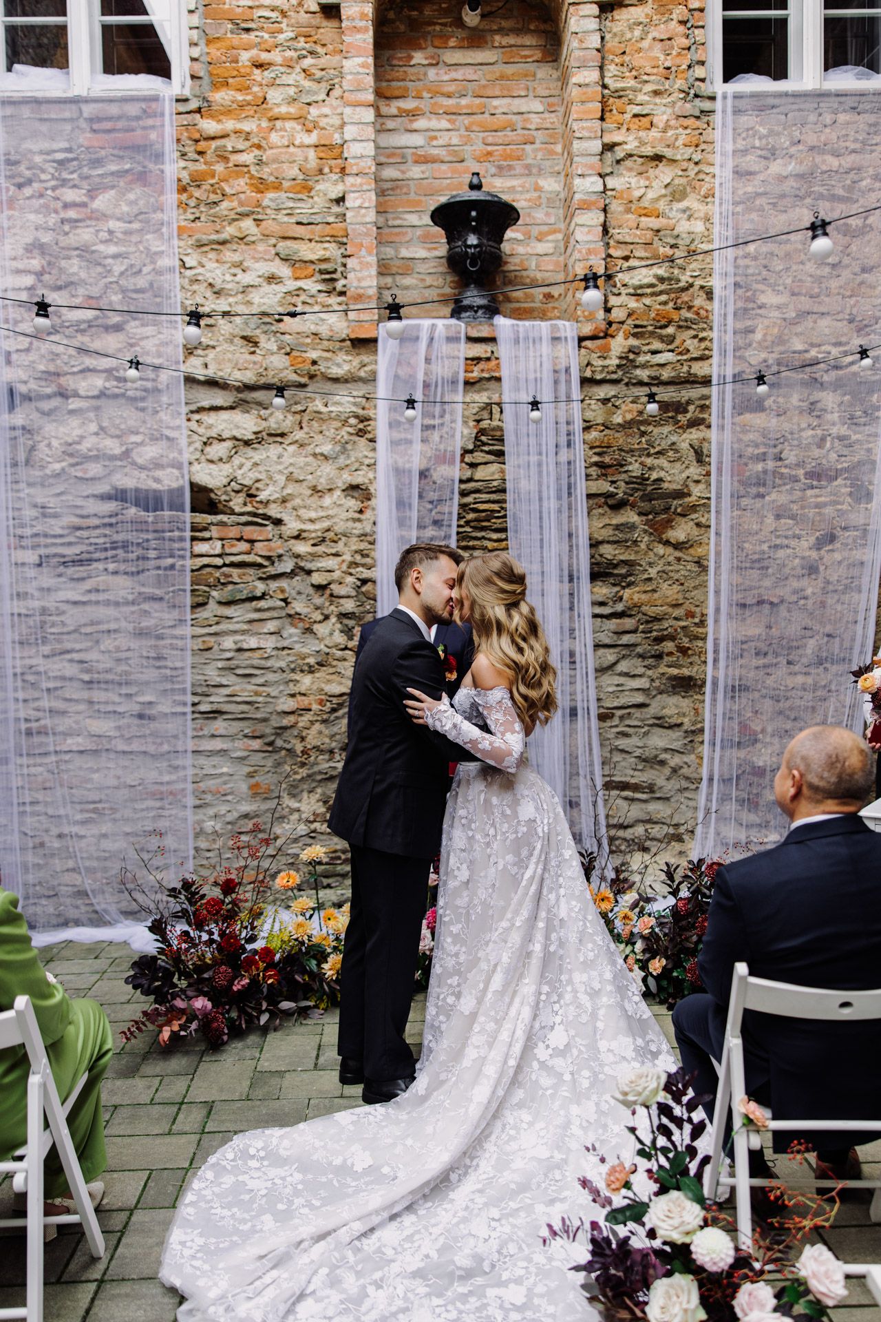 Svatební obřad na svatebním místě Villa Dom Carli.