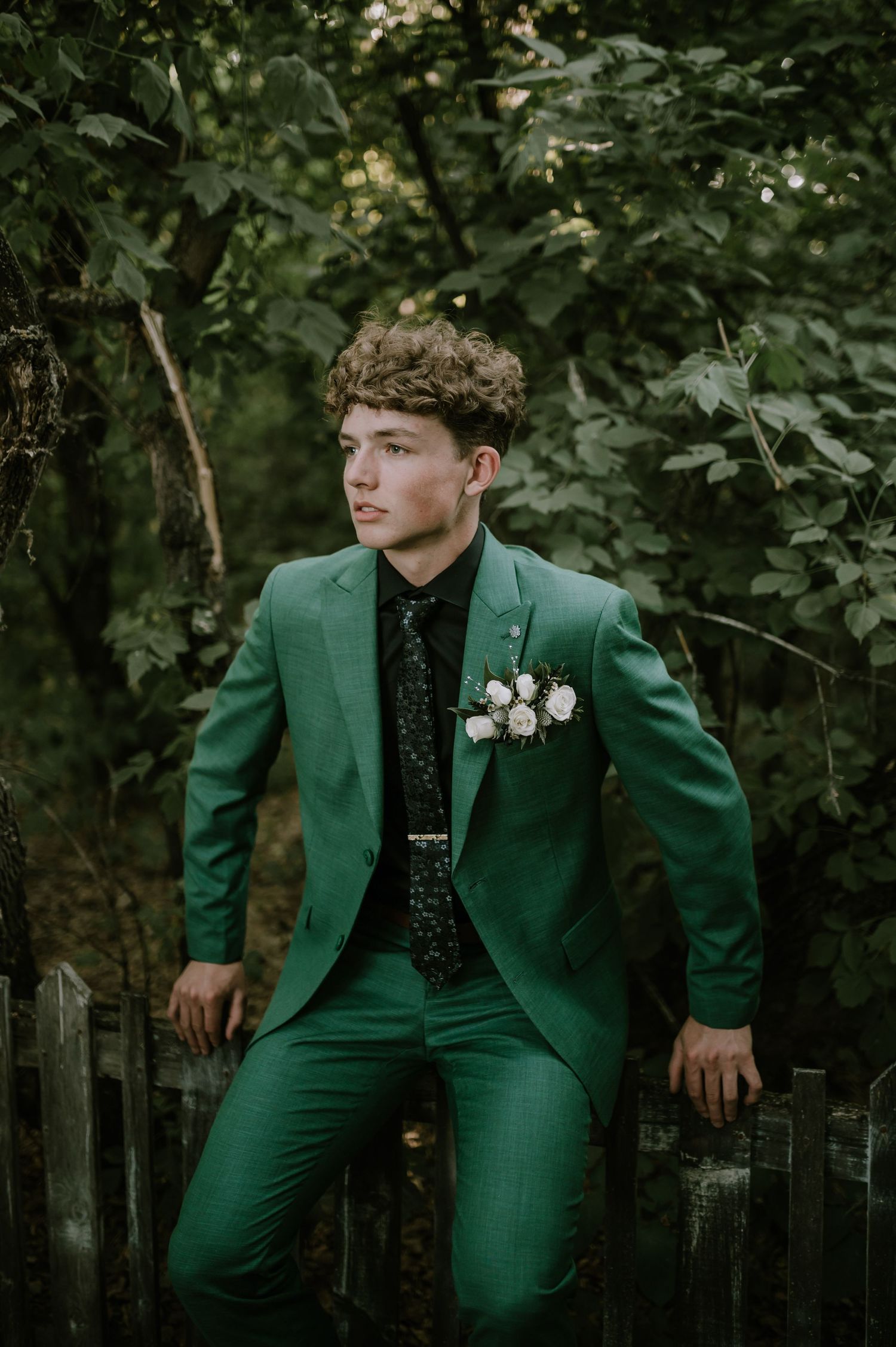 Graduation Gallery of pictures taken by Dawn Kroening Photography located in Ponoka Alberta