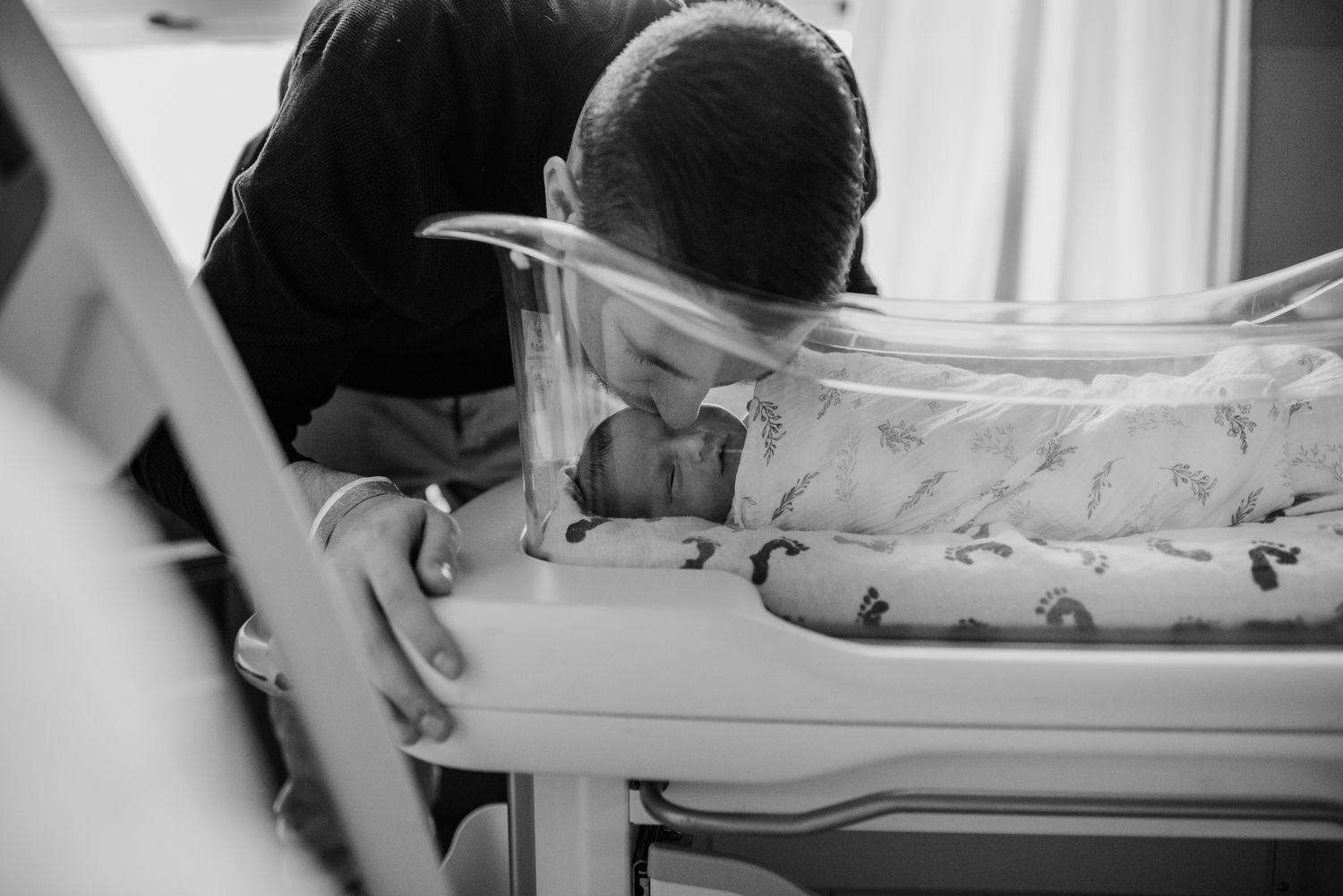 dallas-fort-worth-newborn-photographer-sophia-birth-photography-fresh-48