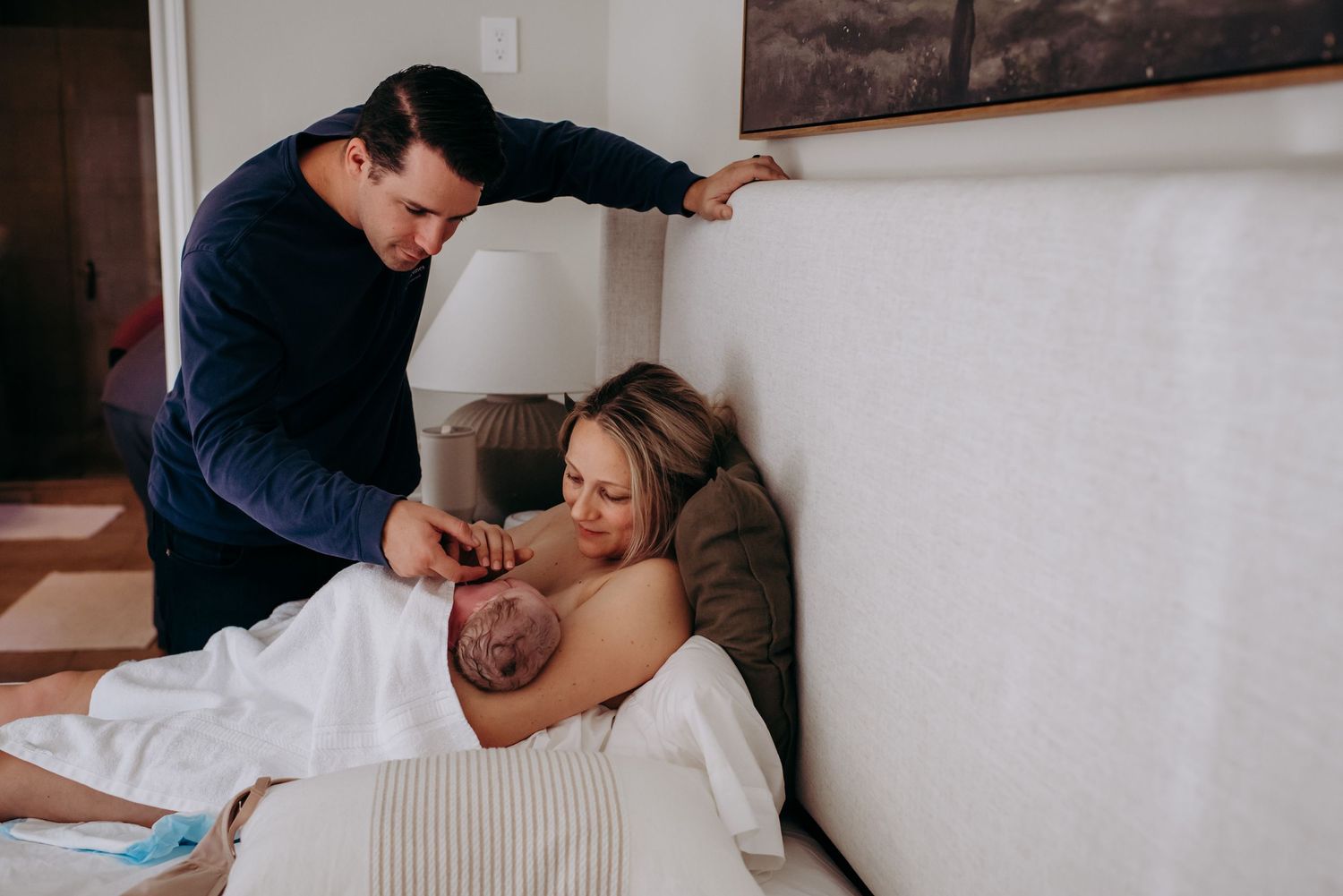 home-birth-sophia-birth-photography-dallas-fort-worth-texas-labor-and-delivery