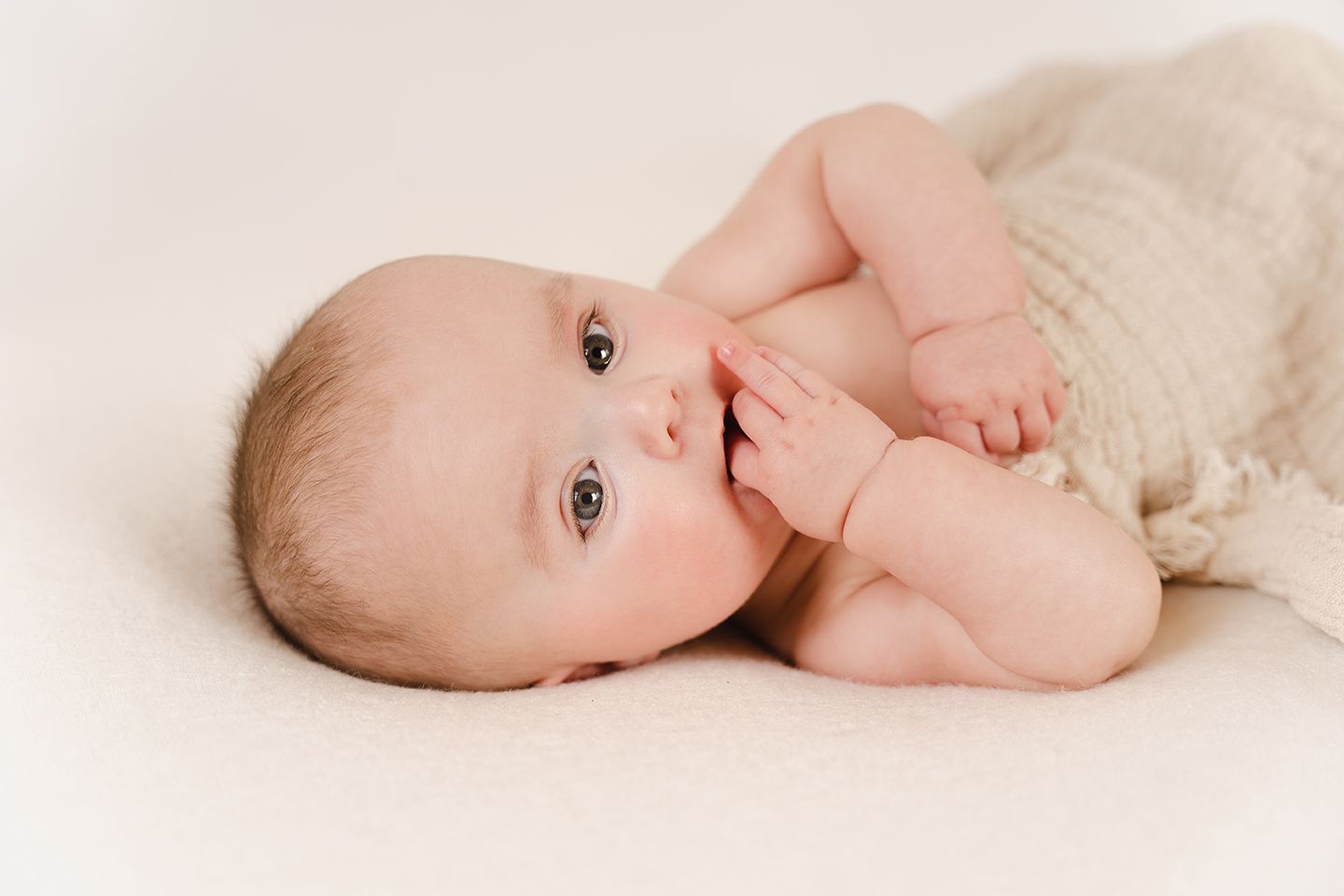 foto van babyfotograaf in zandhoven