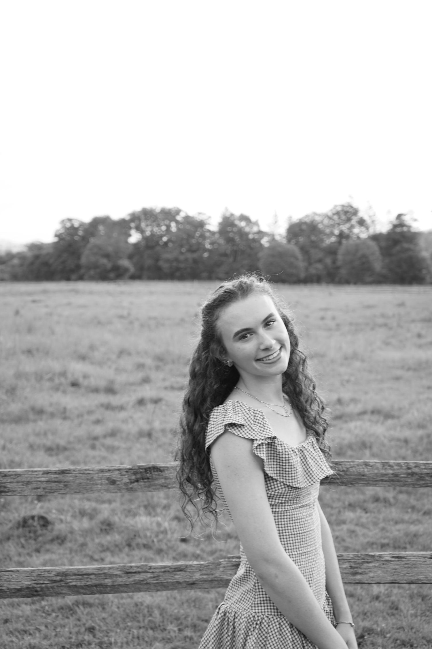 Black and white image of senior portrait session in Woodstock VT.