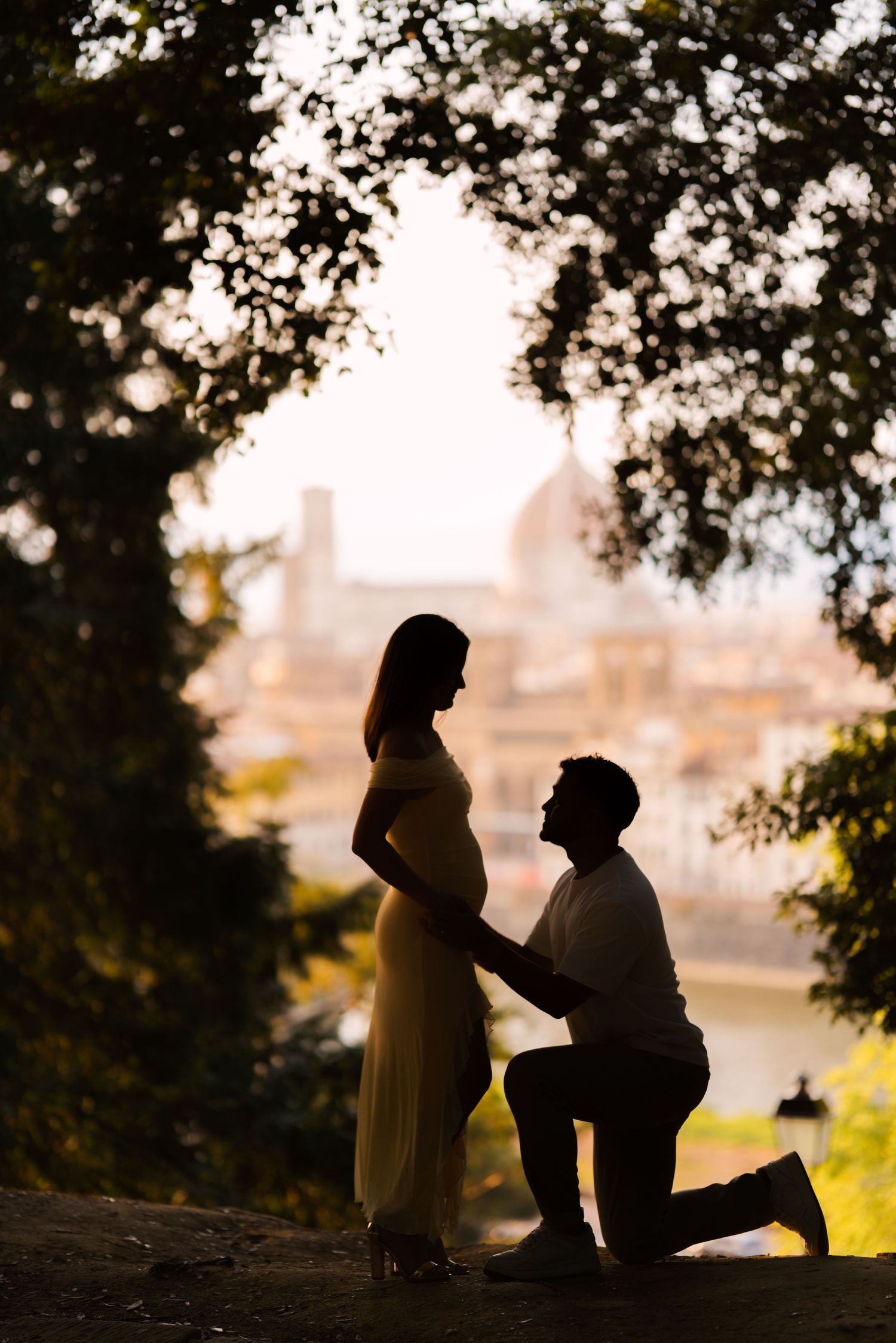 elegant maternity photographer Florence