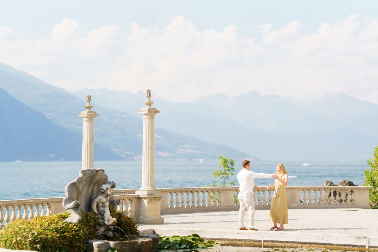 villa-melzi-couple-photographer-lake-como