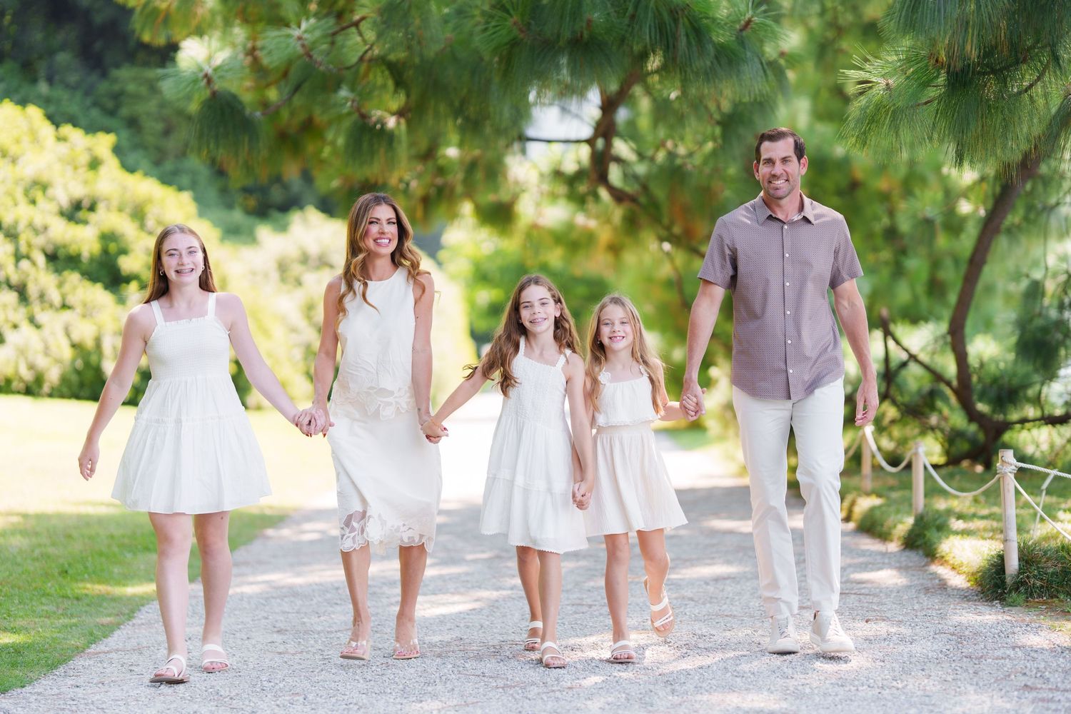 Family photographer in Bellagio, Varenna and Lake Como