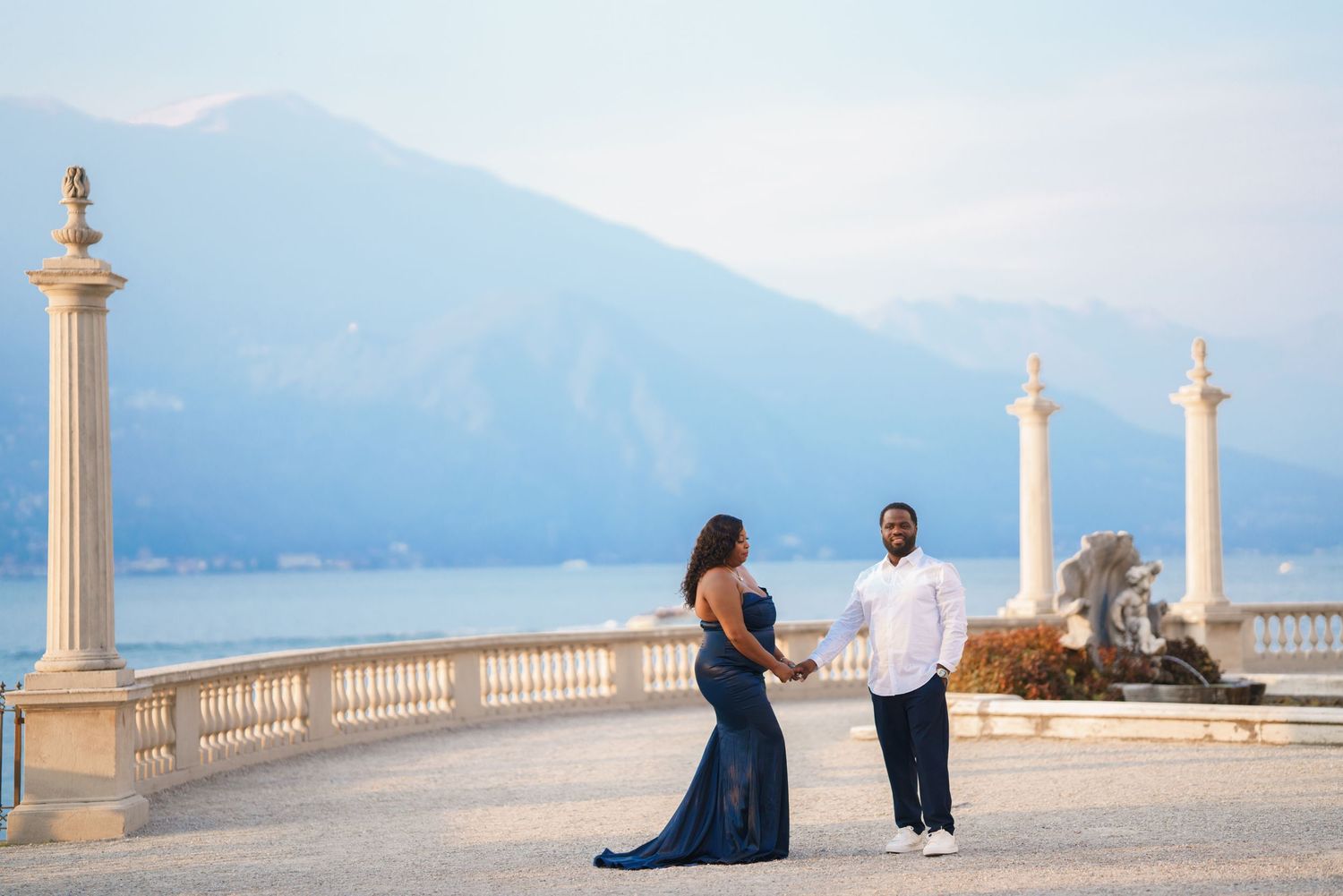 family photoshoot lake como villa melzi