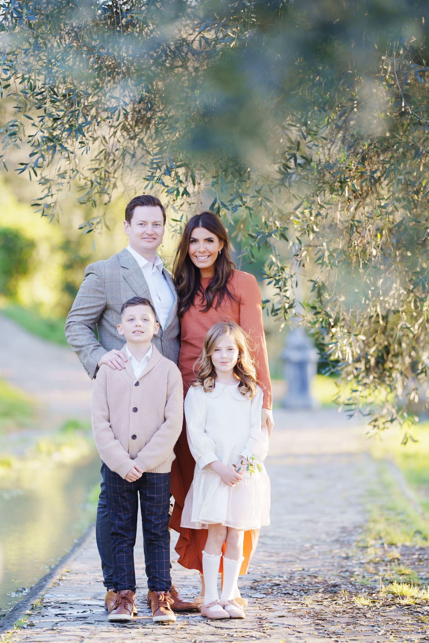 tuscany family photographer natural light