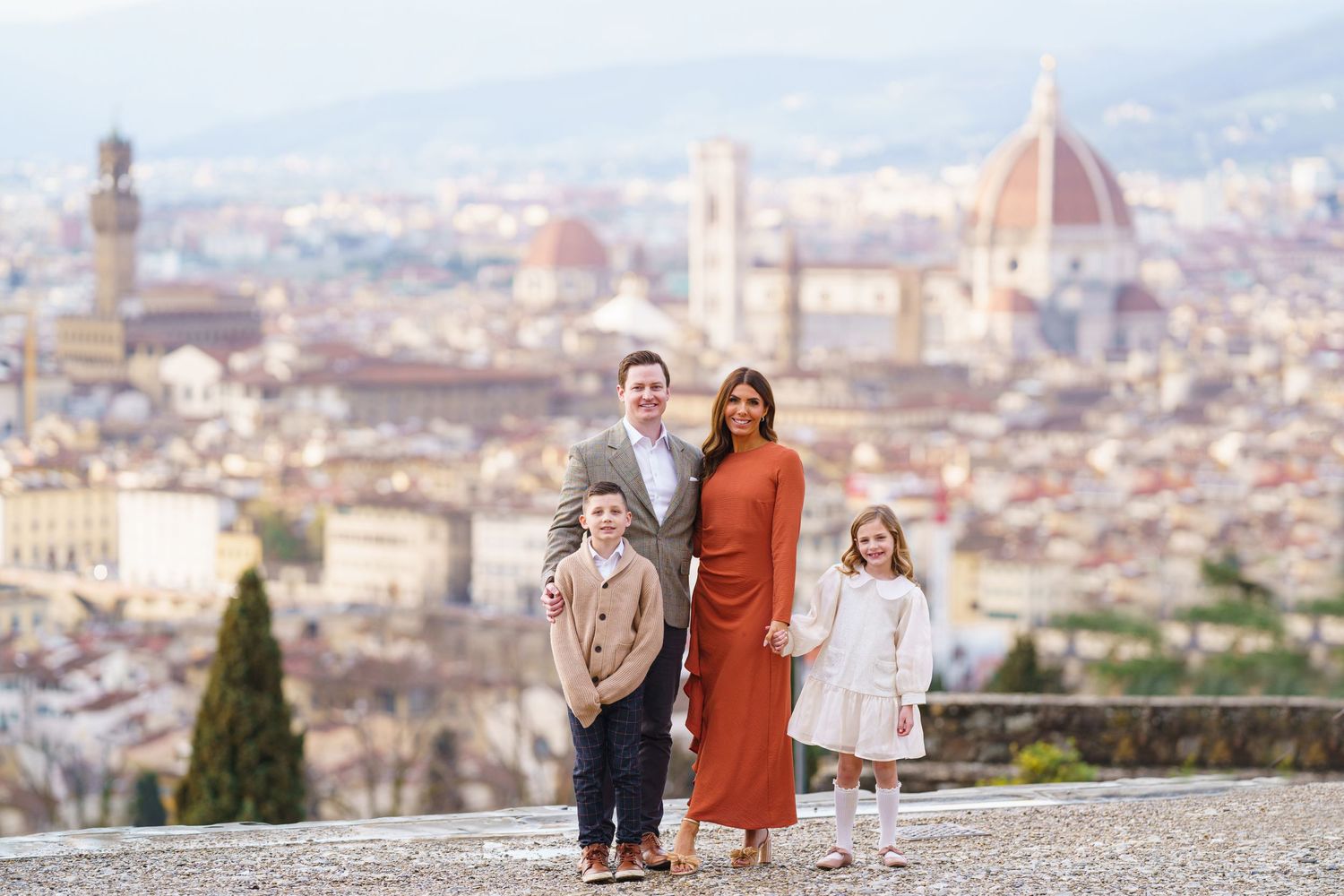 tuscany family photographer natural light