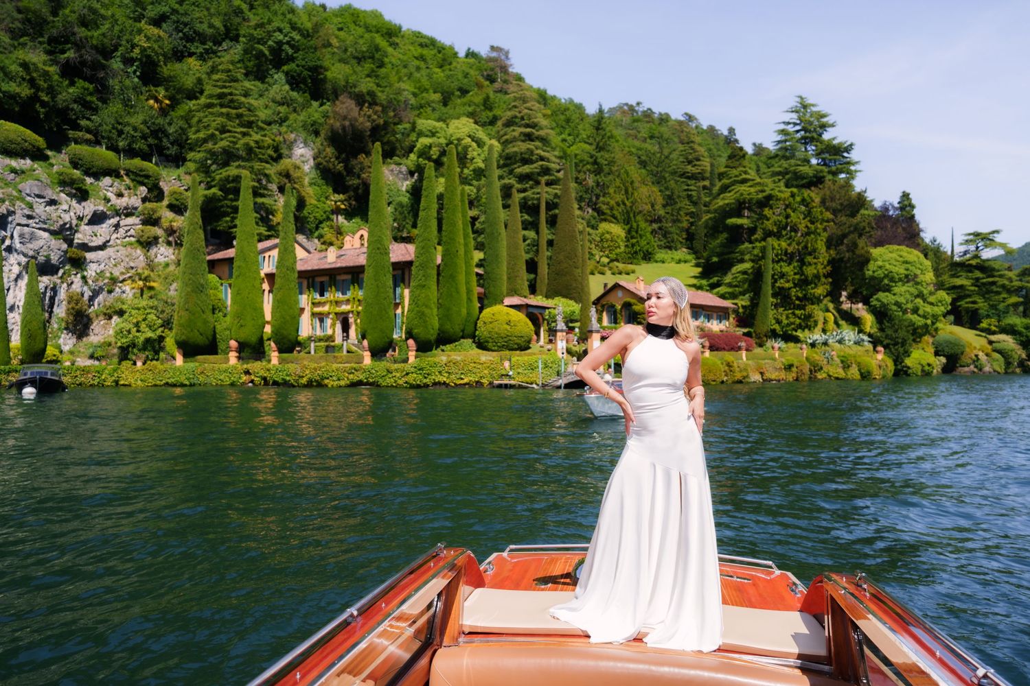 Luxury photographer Italy Como Lake creating editorial style portraits in Menaggio and Bellagio