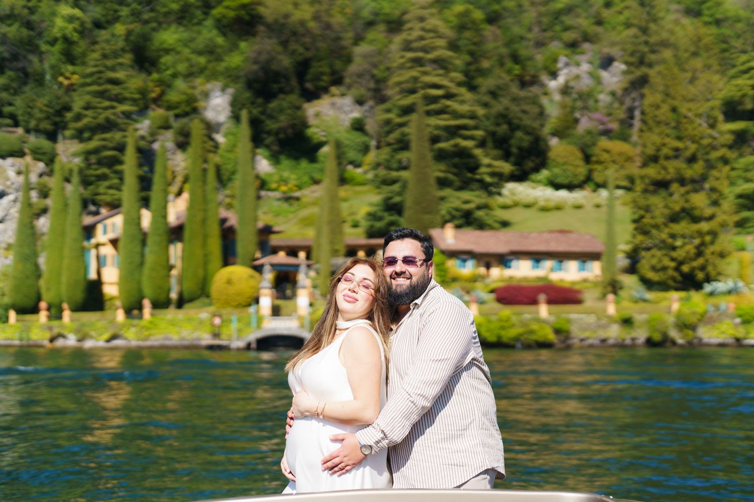 Lake Como photographer Bellagio maternity and couple photoshoot