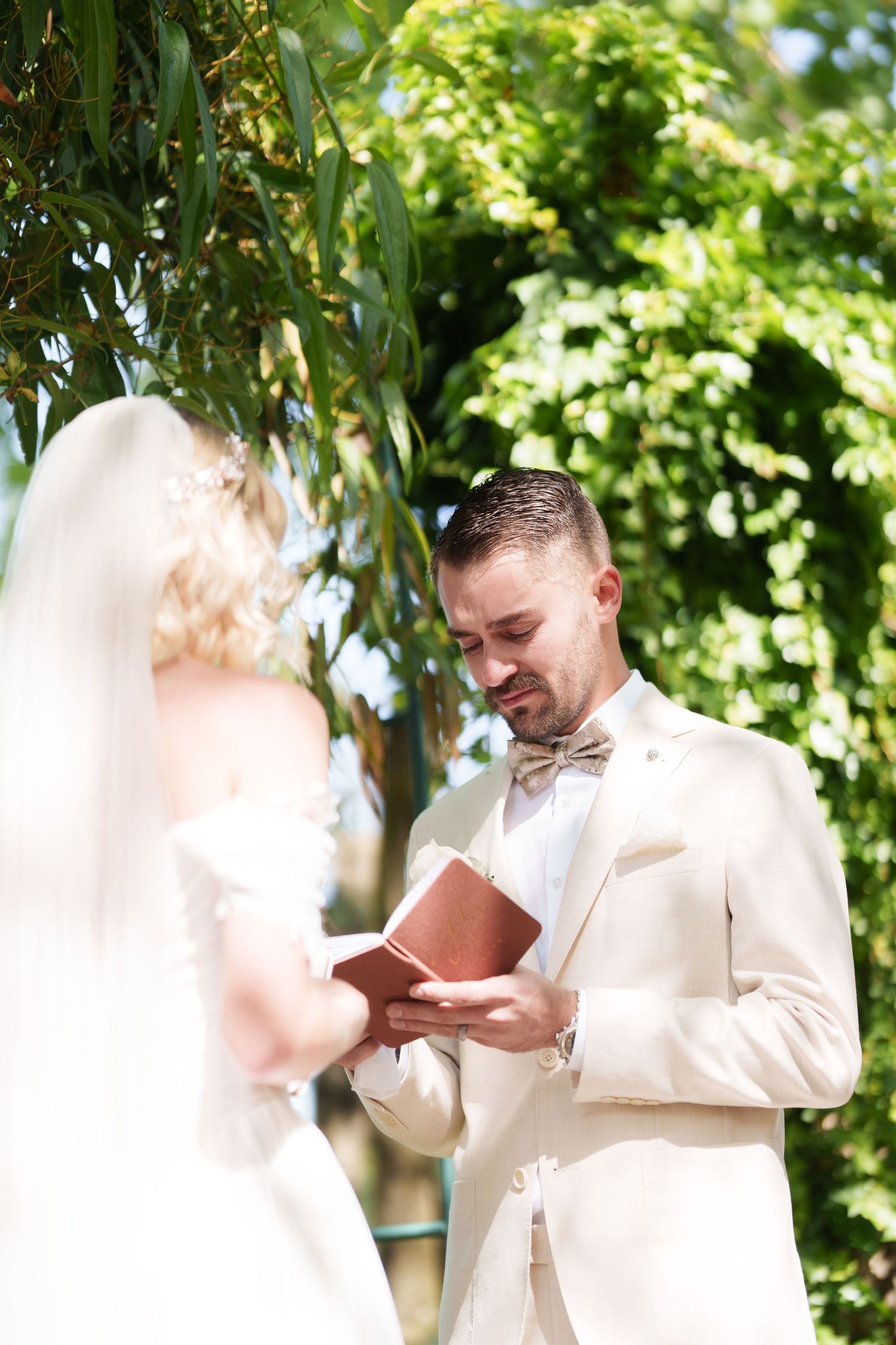 Italian lake wedding photographer