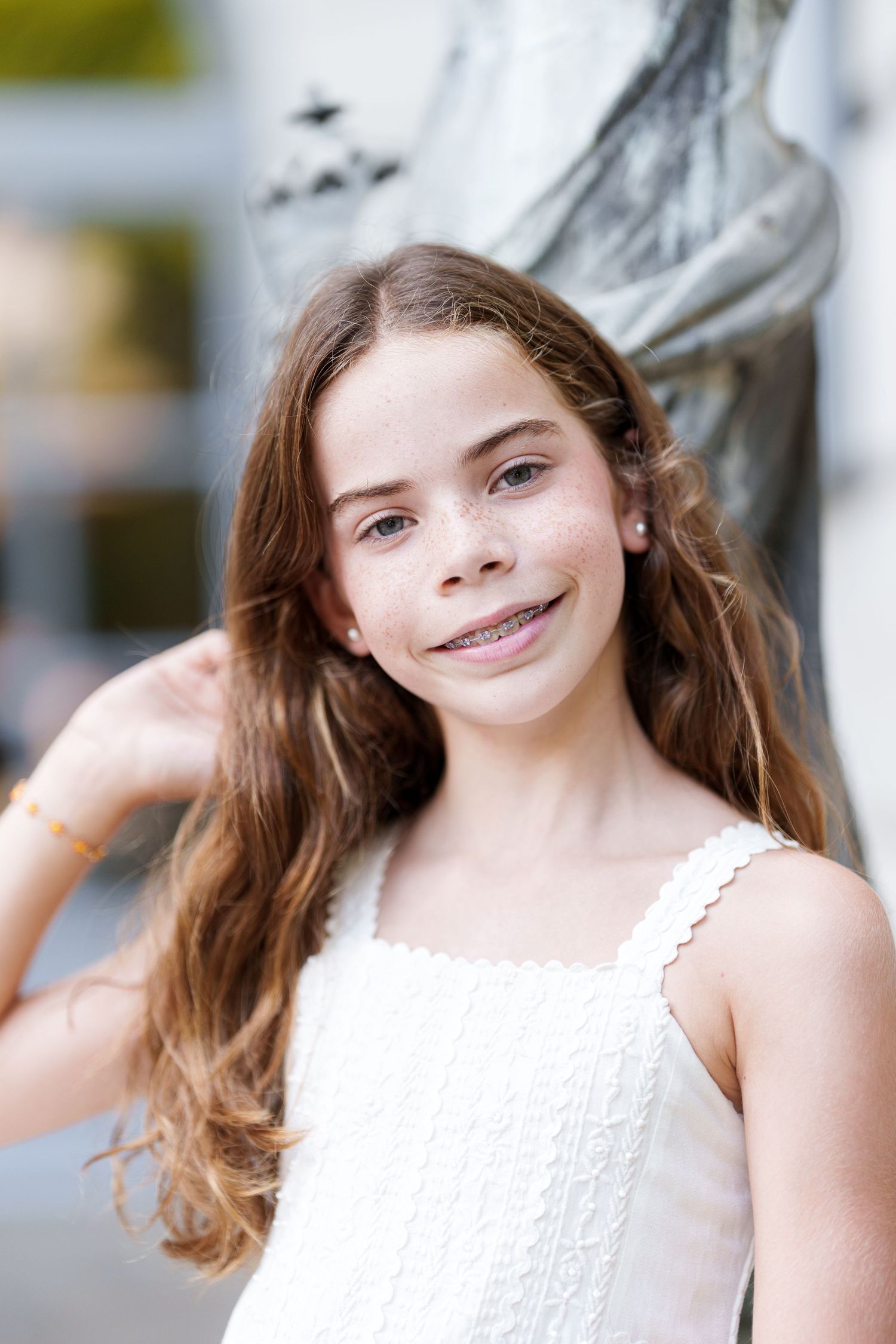 Elegant family portraits at Villa Melzi Lake Como